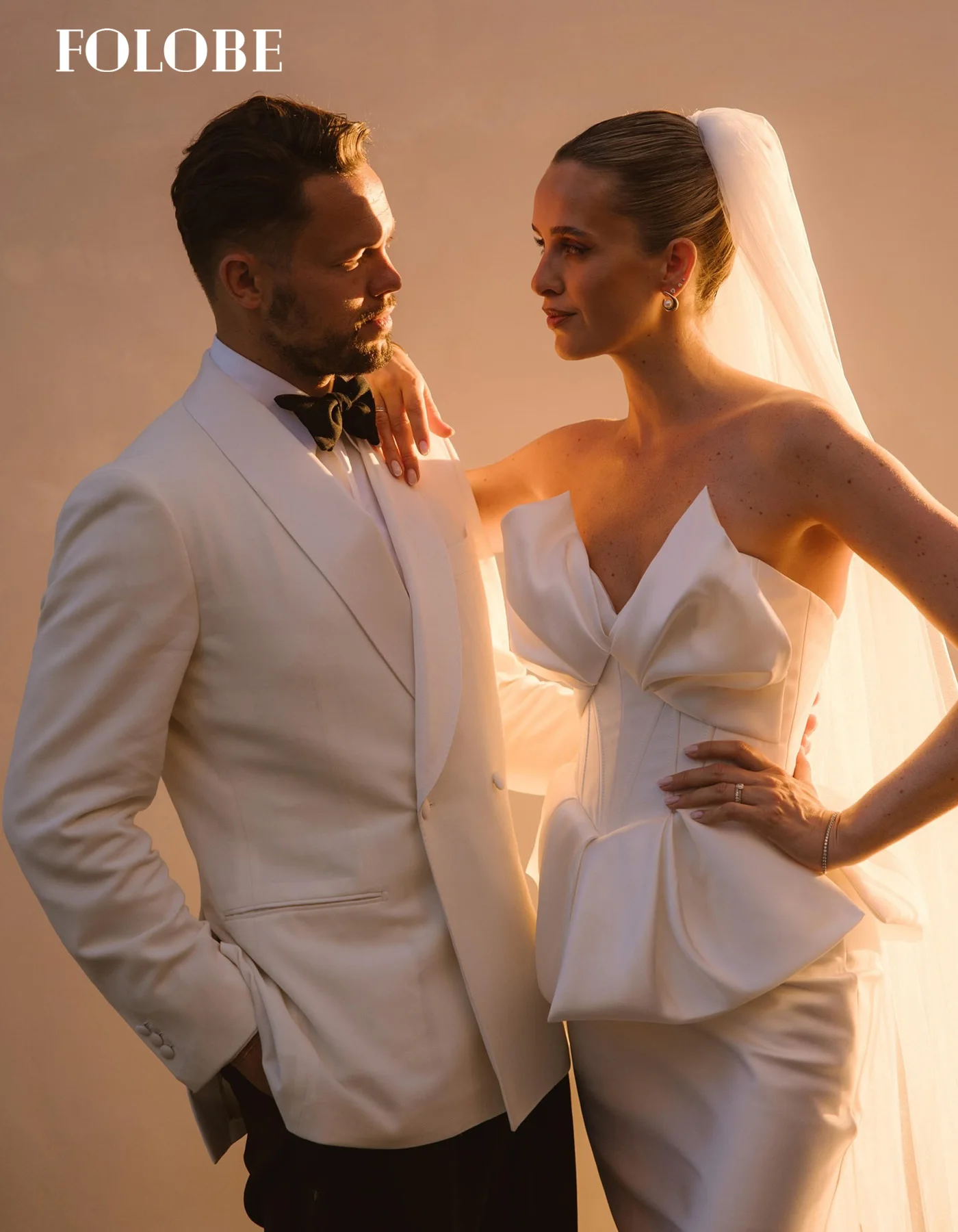 FOLOBE Bow sirène avec tache brillante robes de mariée plissées balayage Train robe de mariée vestidos de noche personnalisé