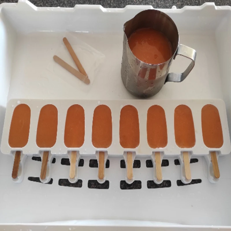 Dondurma kalıpları ile silikon gıda sınıf buz Pop küp Popsicle kalıp Sticks tatlı DIY Magnum kek kalıp dondurma yapma makinesi