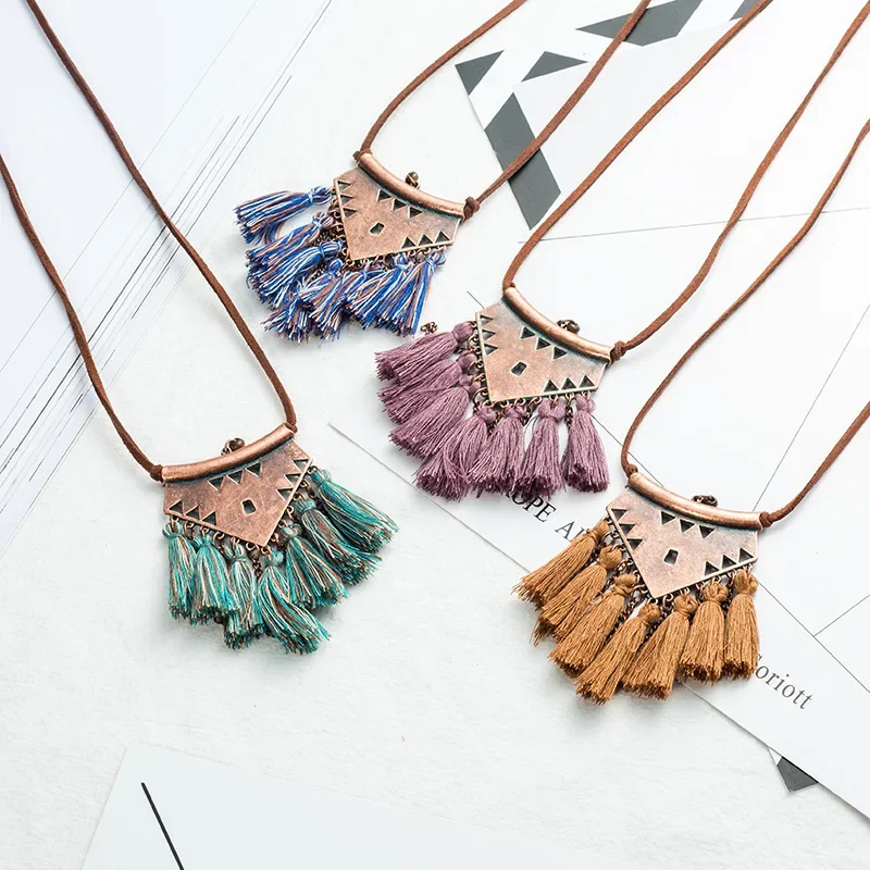 Bohemian Tassel Necklace for Women Colorful Creative Sweater Chain Adjustbale Long Statement Necklace Beach Party Jewelry Gift