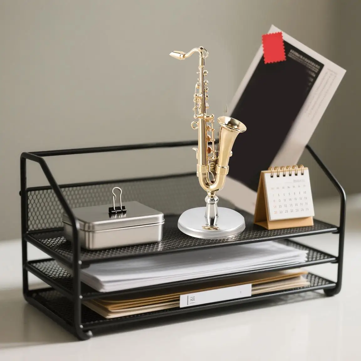 

Миниатюрный саксофон, инструмент, саксофон, коллекционные фигурки, модель, латунный музыкальный инструмент, коллекционный с чехлом-подставкой для