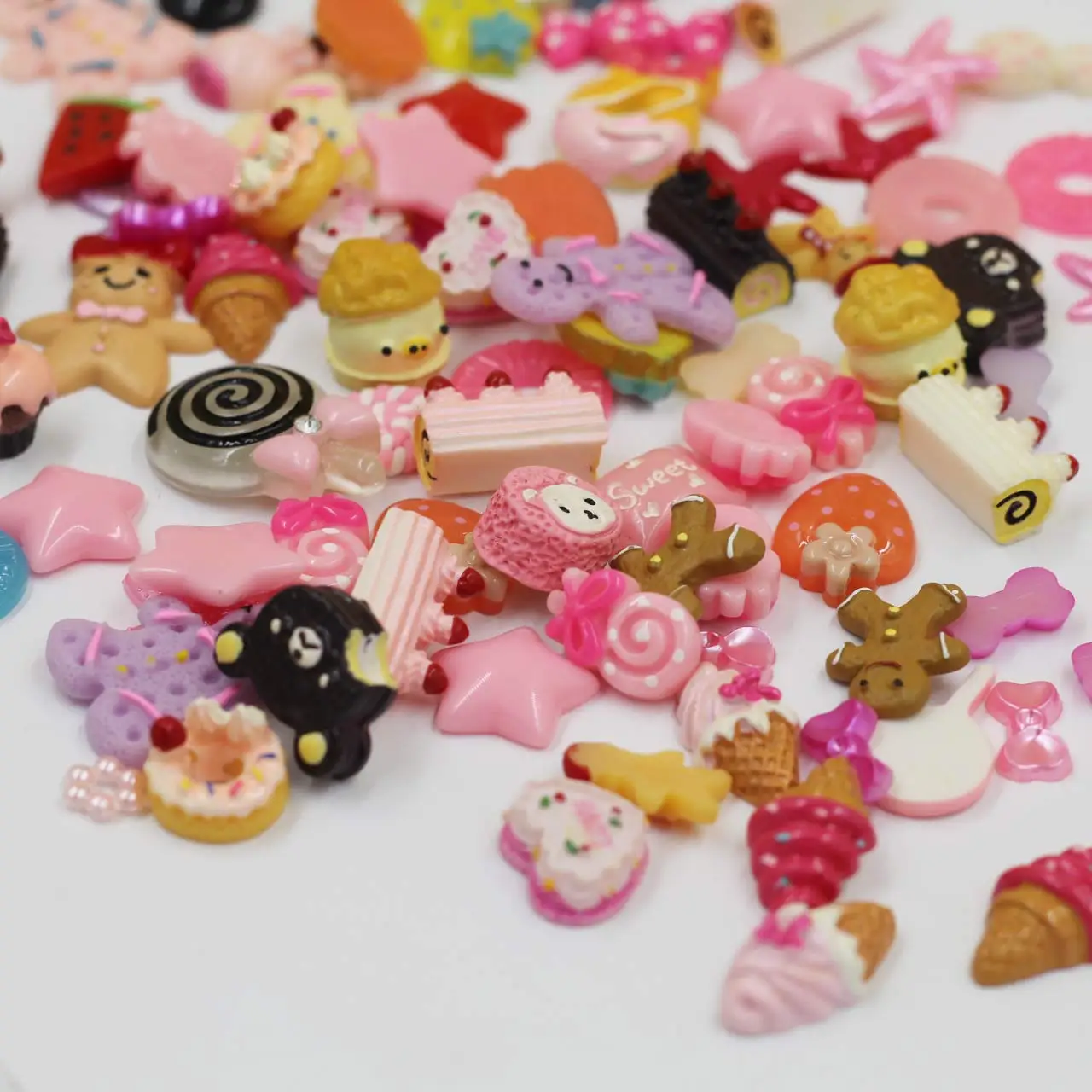 200PCS Mix Multi-shape Cake Candy Ice Cream Flatback Resin Cameos DIY Handicrafts Decoration Headwear Jewelry Accessories