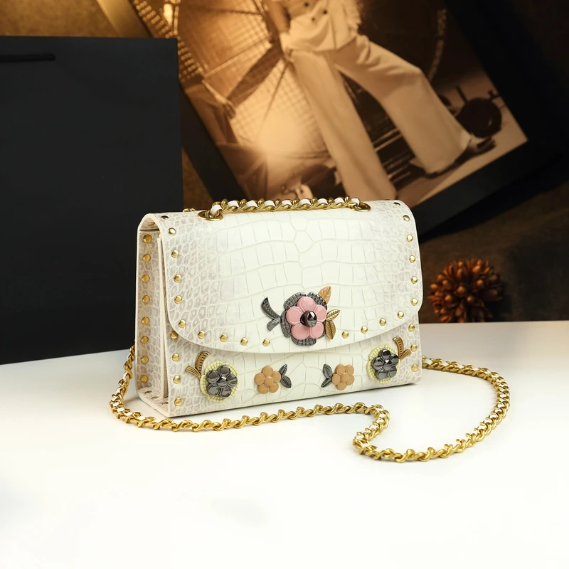 

2025 New Luxury Crocodile Pattern Leather Women Bag Design Small Handbags Camellia Chain Underarm Bag Shoulder Messenger Bags