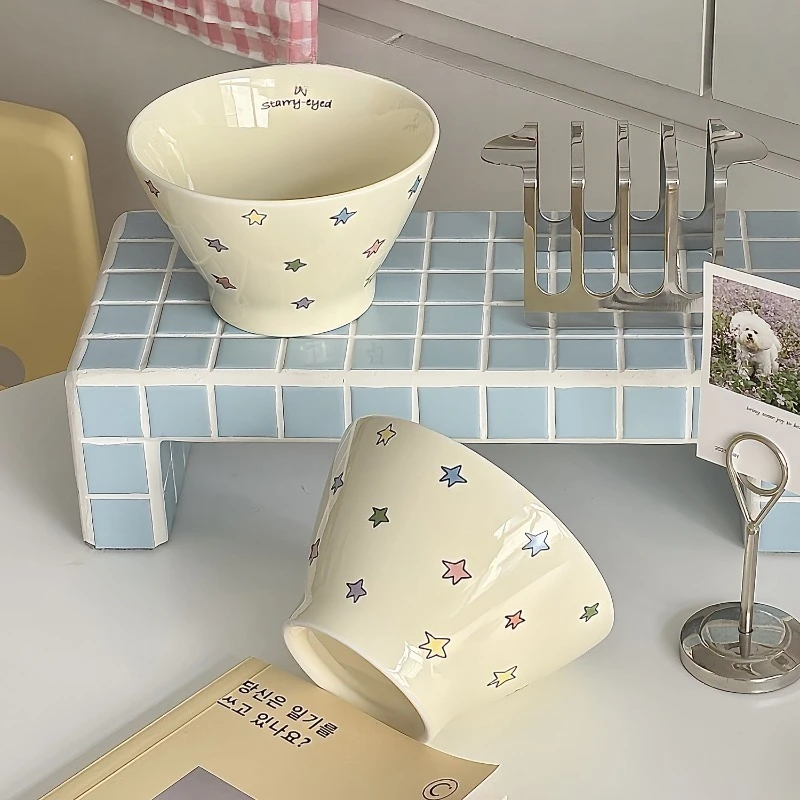 High Aesthetic Star Print Light Yellow Ceramic Bowl Suitable for Serving Soups, Salads, Fruits, and Daily Kitchen Use