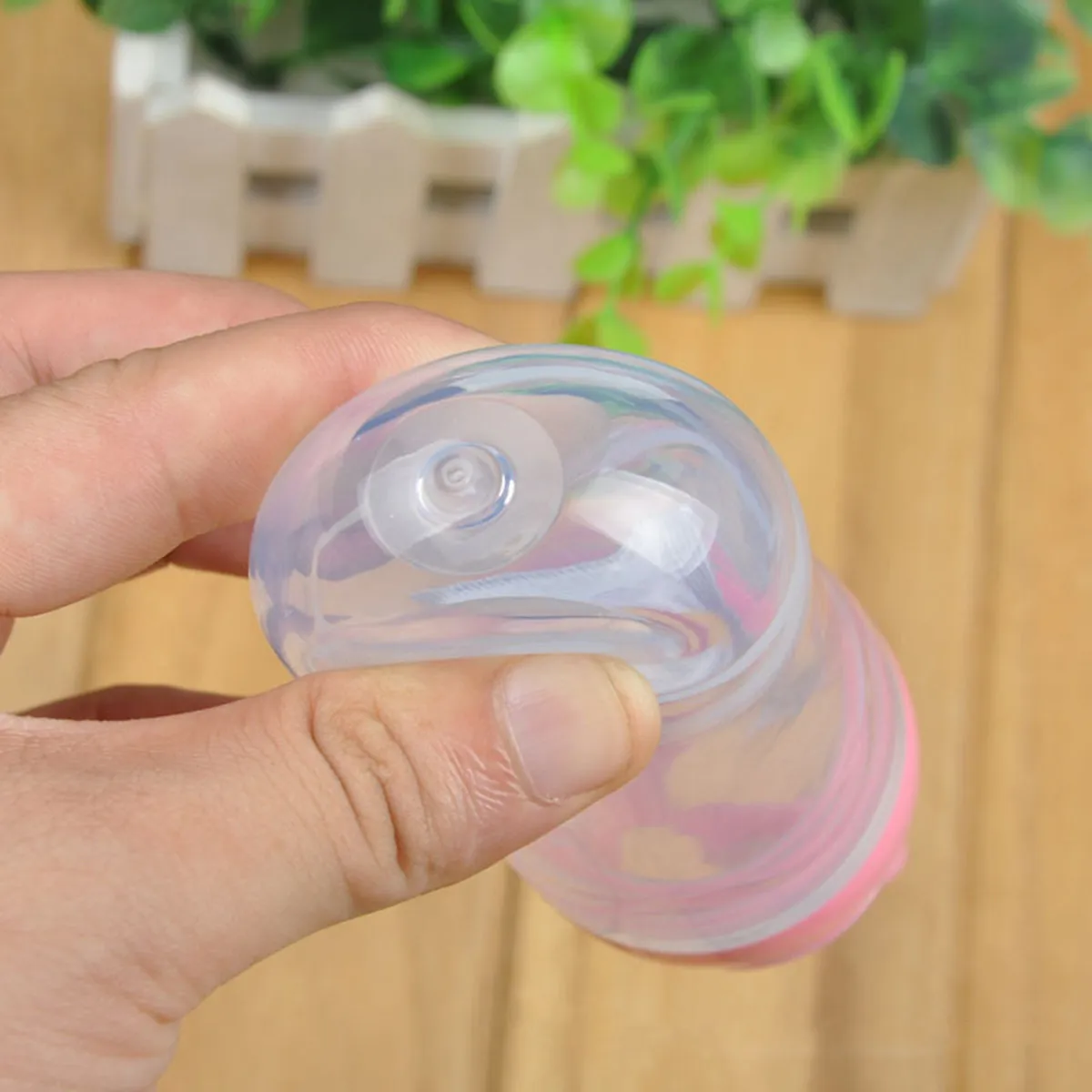 90Ml Silicone Baby Squeeze Feeder with Integrated Spoon and Hygienic Cover for Pureed Food Formula Infant Toddler