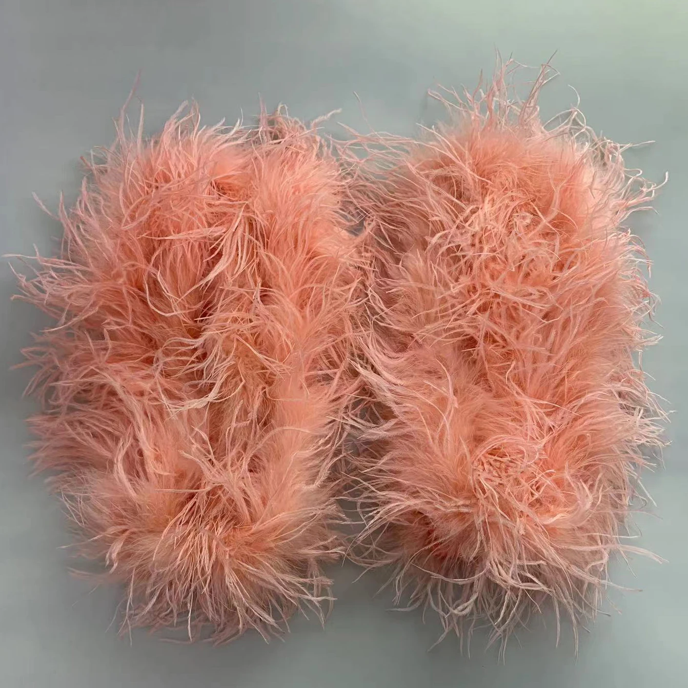 Polsini per guanti con maniche da braccio in piume di struzzo per feste, pelosi di lusso, accessorio di moda soffice, peluria pesca, lunghezza 30 cm, una coppia