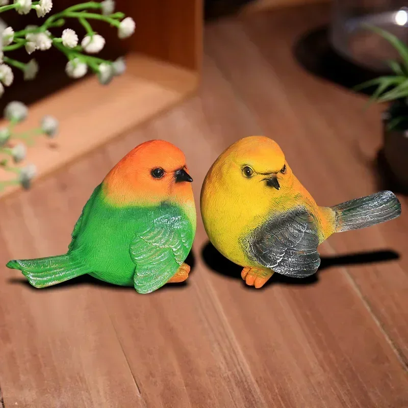 Pastoral Resin Figurines Handicraft Home Decoration Bird Garden Animal Statue Wine Cabinet TV Cabinet Robin Decoration