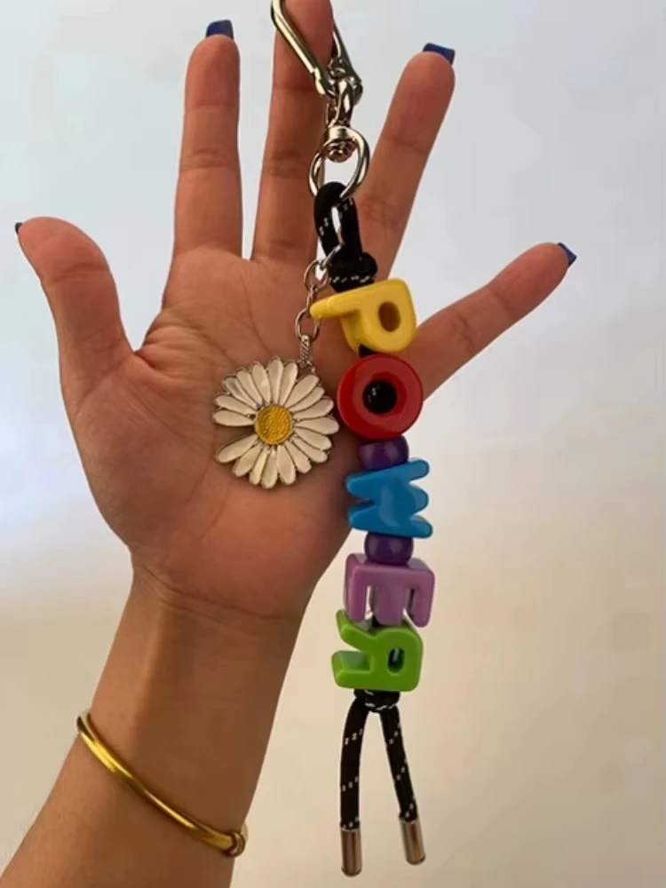 Kpop المعبود "الطاقة" حبل المنسوجة المفاتيح الحفل دعم ديزي قلادة عالية الجودة الديكور على ظهره المفاتيح قلادة VIP الهدايا