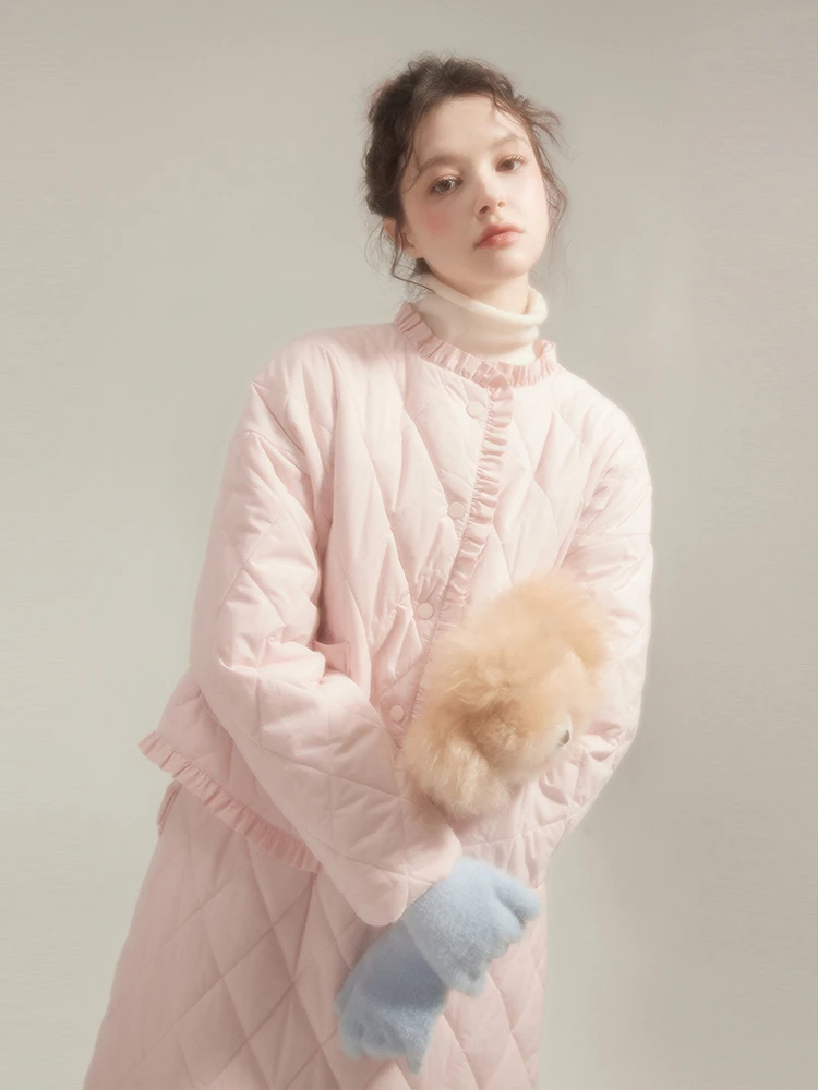 

Fufu Cr Sle Cotton Jaet Внутренняя одежда Верхняя одежда Комплект с деревянными рюшами Осень-зима Faion Ele Женская футболка...