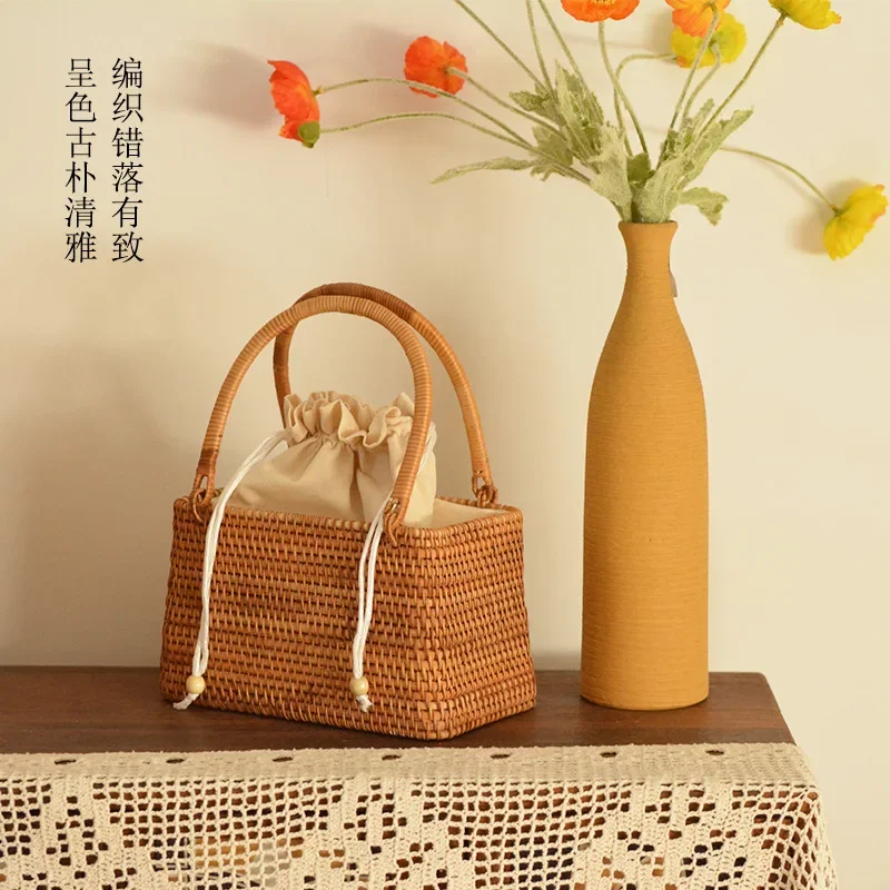 Handmade Countryside Style Hand-held Storage Basket Picnic Travel Handbag Woven Rattan Storage Bag Decorative Ornament Box Gifts