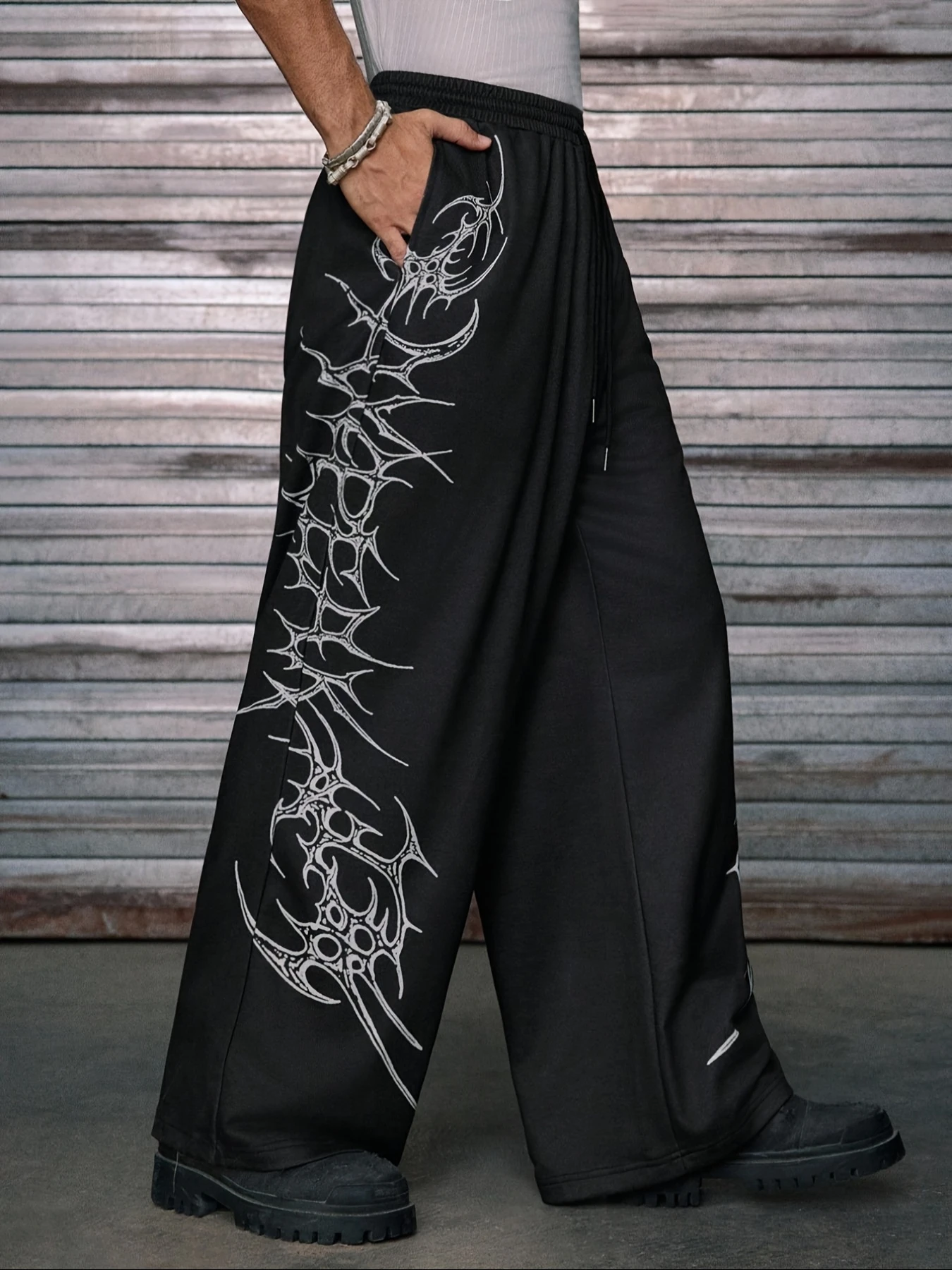 2026 Y2K Black White Skull Gothic Casual Pants Mens American Retro Punk Dark Jogging Pants Harajuku Trend Sweatpants