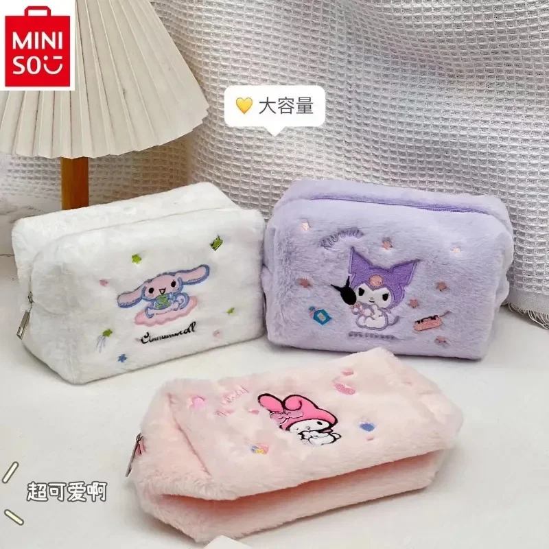 

MINISO Sanrio Cartoon Hello Kitty Embroidered Makeup Bag for Women Sweet Kuromi Large Capacity Plush Storage Bag