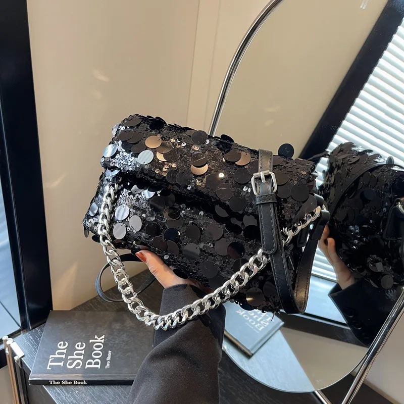 Women Shoulder Bags Korean Style Chain Small Square Bag Sequin Shoulder Bag Popular Temperament Crossbody Bag for Women