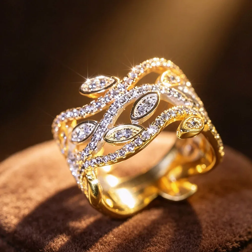 1 Pc Women's Hollowed-out Synthetic Zirconia Ring, Exquisite Hollow Floral Design, Bright and Shining Texture, Suitable for Daily Wear, Holiday Gifts