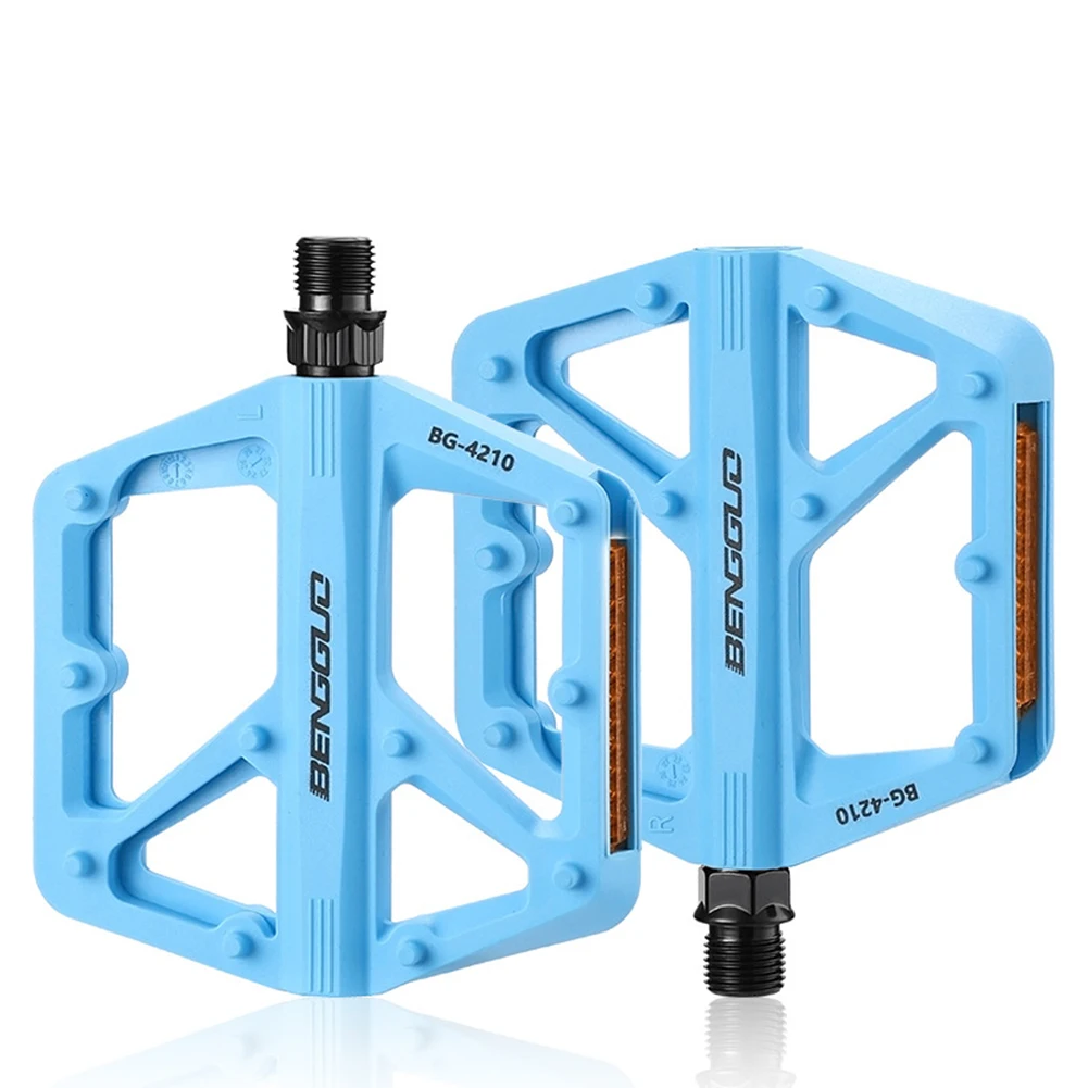 AliExpress NONE Double DU Bearing Mountain Road Bike Flat Pedals with Reflector Bicycle Platform Pedals Cycling Safety Pedals for Night Riding