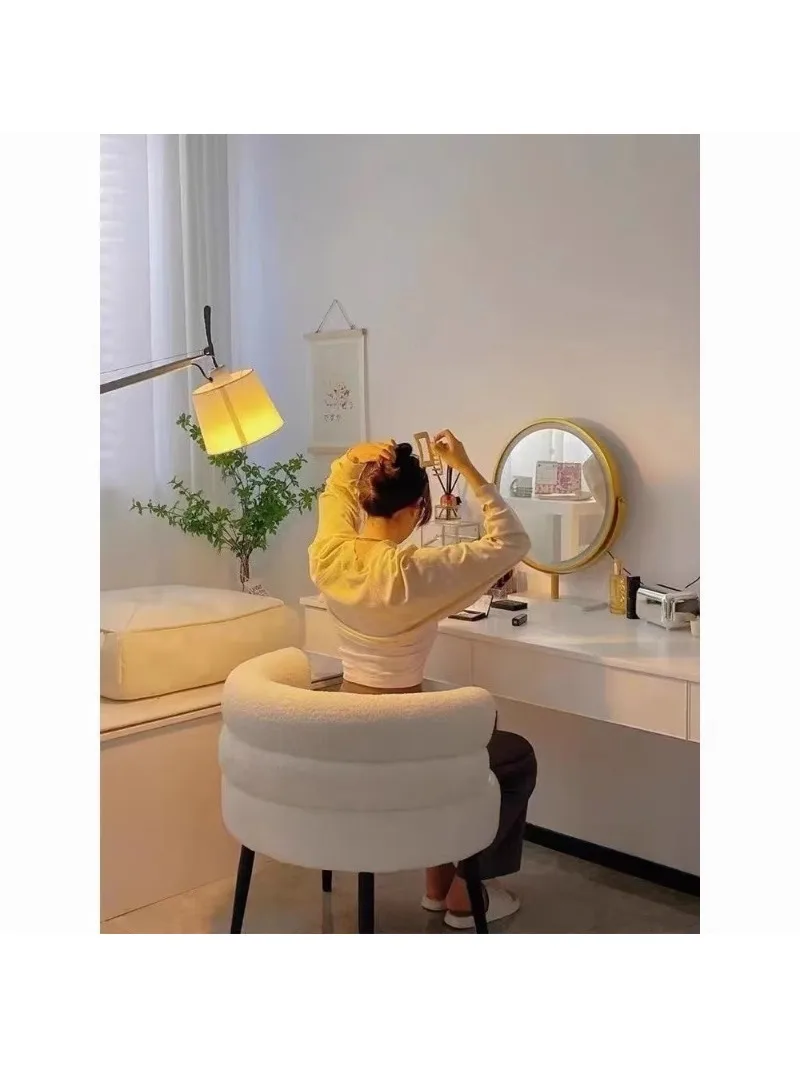 Internet beroemdheid rugleuning bank lamswol luie fauteuil woonkamer slaapkamer garderobe casual make-up stoel dressoir stoel - afbeelding 2