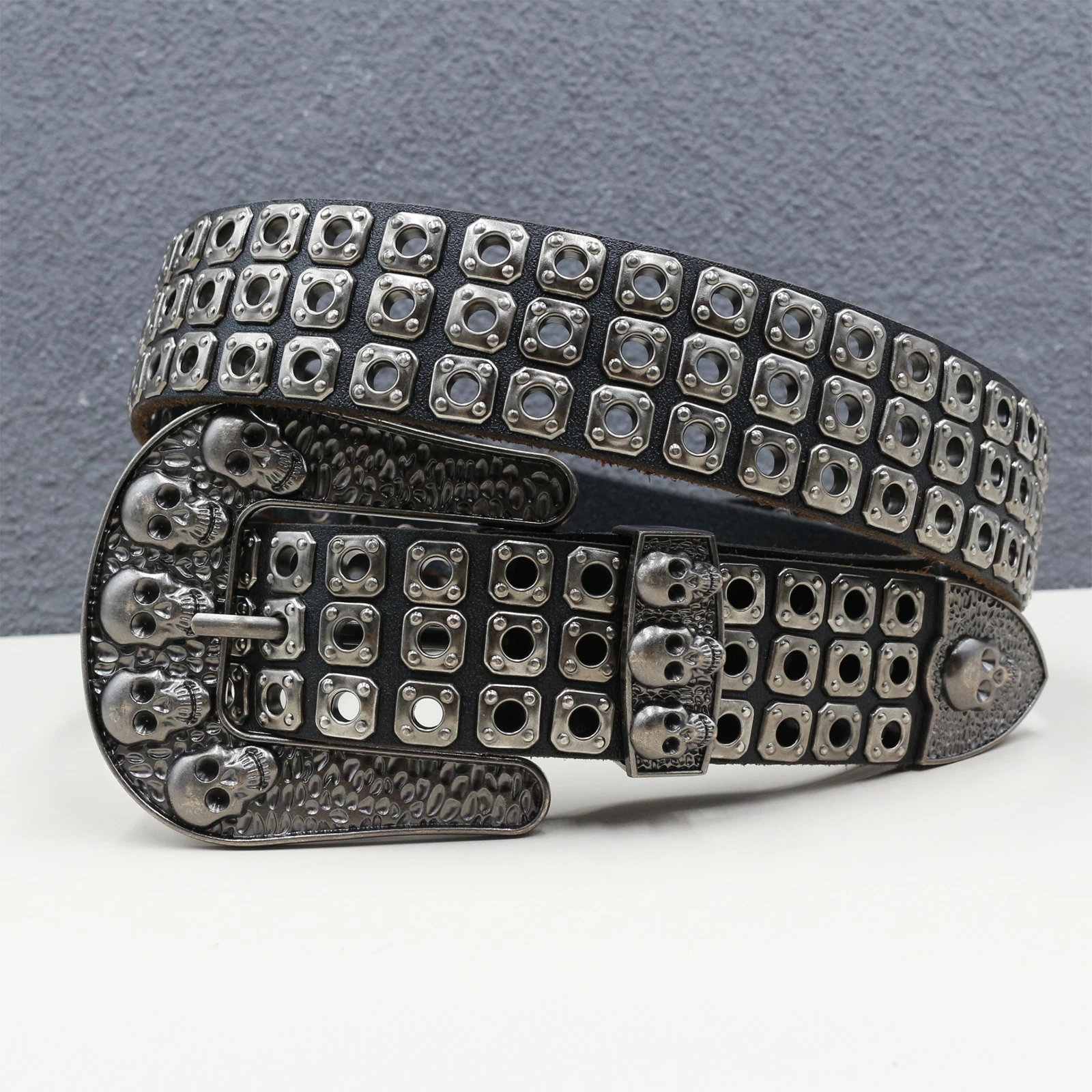 Heavy duty Whole Skull Buckle Metal  Rivet Belt Men&Women's Genuine Leather Belt Punk Rock With Openwork Accessories