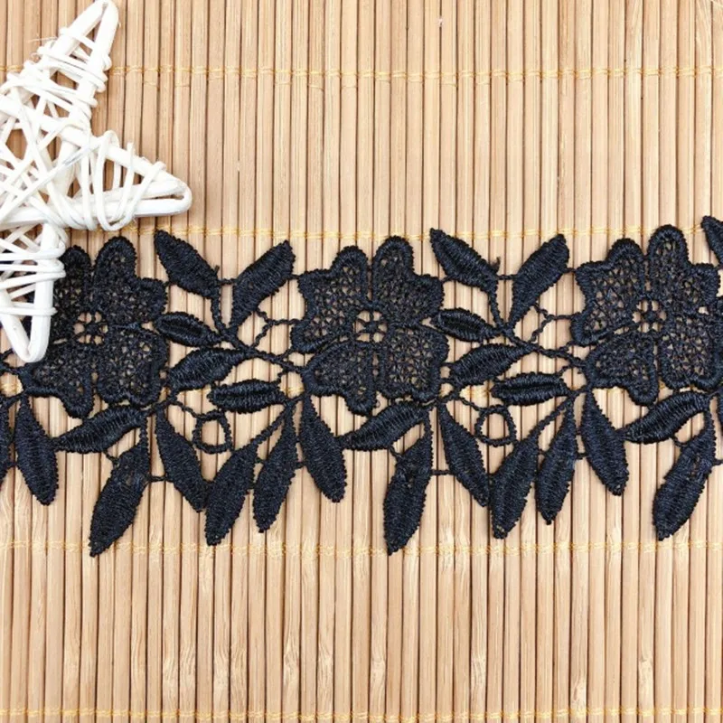 2022 Latest Best Selling Cotton Lace Fabric 5.8cm Applique Black White Flower Lace Fabric Ribbon Trim Guipure Dress Sewing LQ37