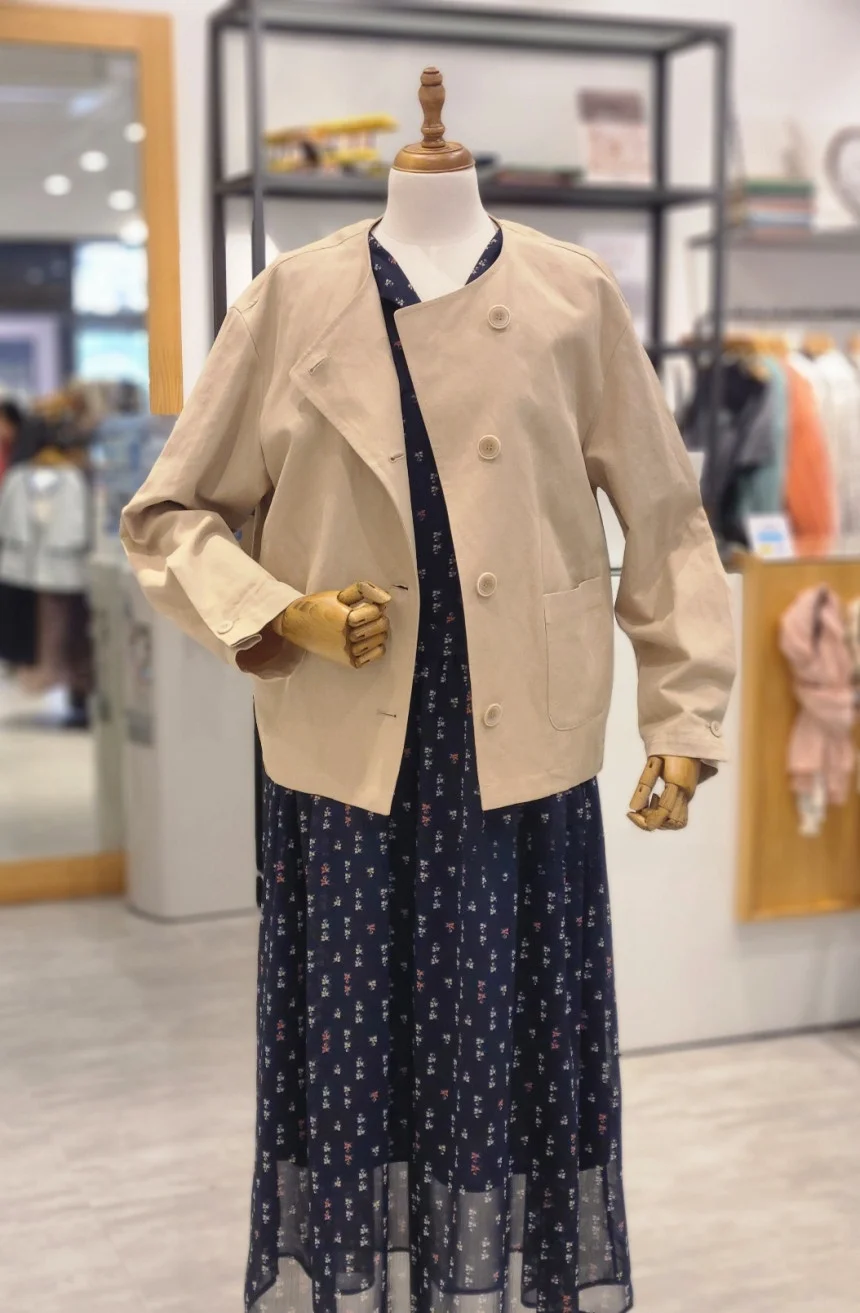 

Slimming round Neck Angle Button Commute Versatile Outerwear Women's Fashion Short Coat Long Sleeve Color QPP Brand