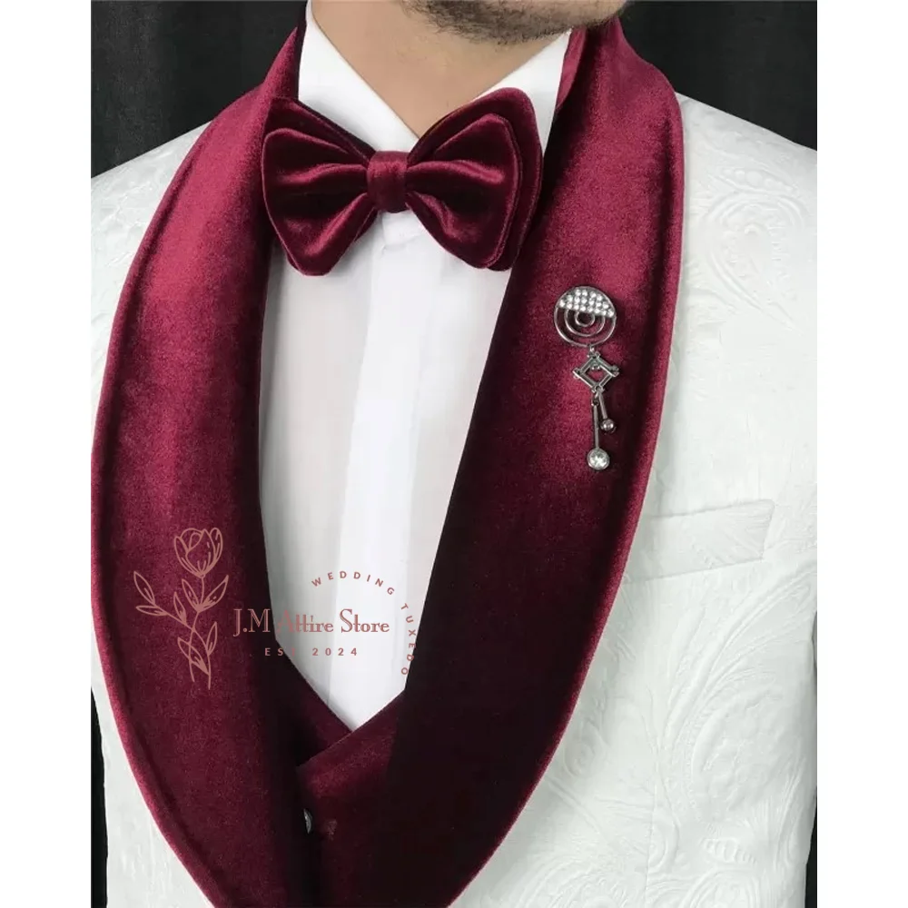 Men Suits 3 PCS Set White Jacquard Velvet Shawl Lapel Blazer Vest Black Pants for Wedding Groom Prom Dinner Party Custom Tuxedo