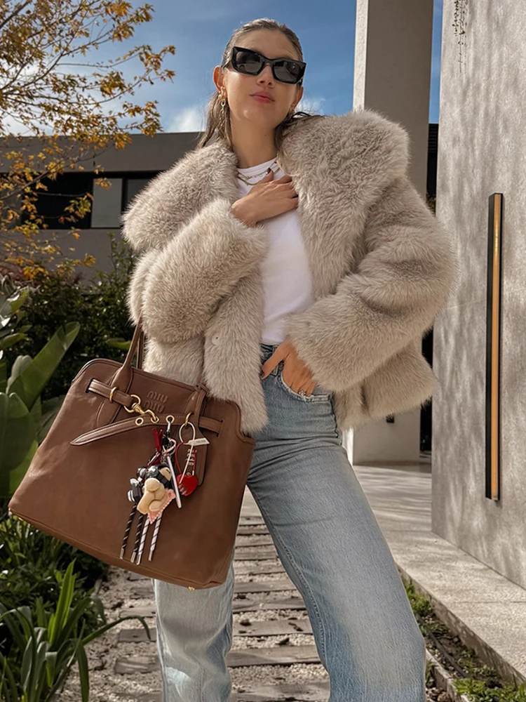 Trendix Turn Down Slim Faux Fur Women 2025 Autumn Street Casual Long Sleeve Jacket Coat Winter Warm Office Vintage Faxu Fur New