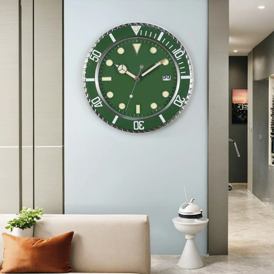 1pc 13 inch Luxury Creative Metal Wall Clock, Living Room and Study Decoration Wall Clock, Fluorescent Clock Dial, Battery Free