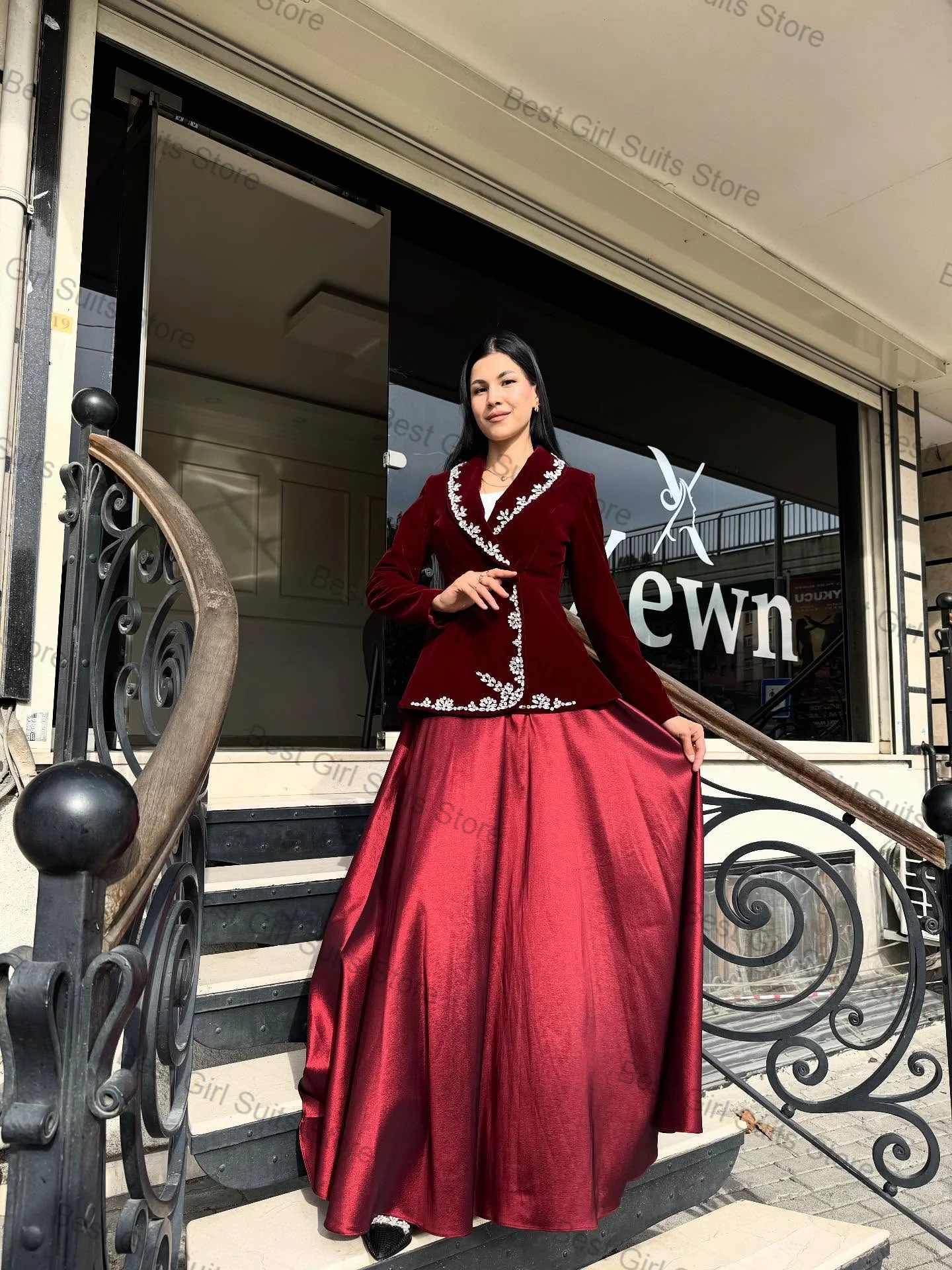 

Burgundy Velvet Women Suit Set 2 Pcs Crystals Blazer+Prom Dress Formal Office Business Jacket Customized Wedding Guest Coat