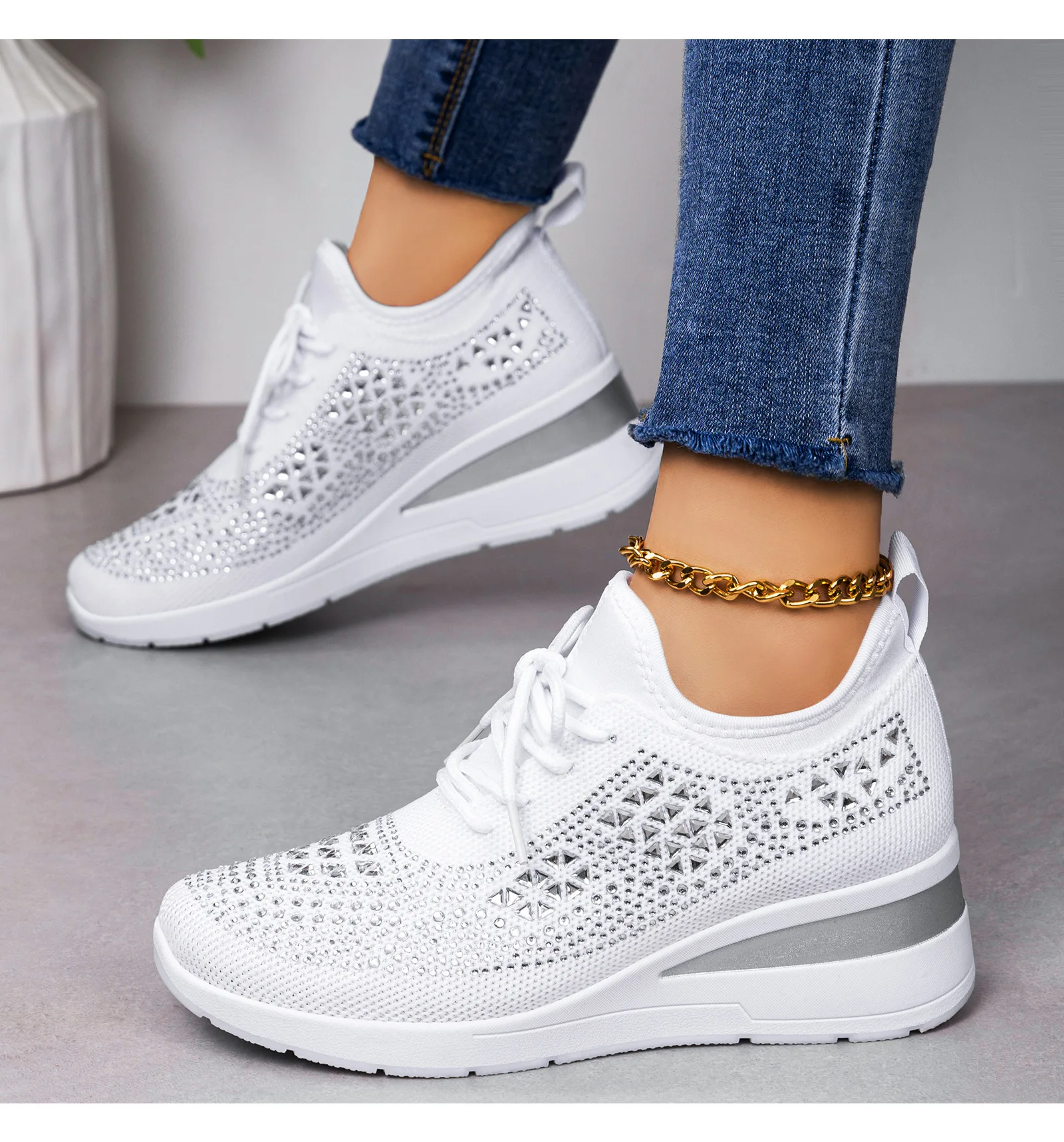 Damen-Sneaker mit Strass-Keilabsatz, atmungsaktives Strickobermaterial, versteckter Absatz, Schnürung, modische Plateau-Walkingschuhe – Detail 8