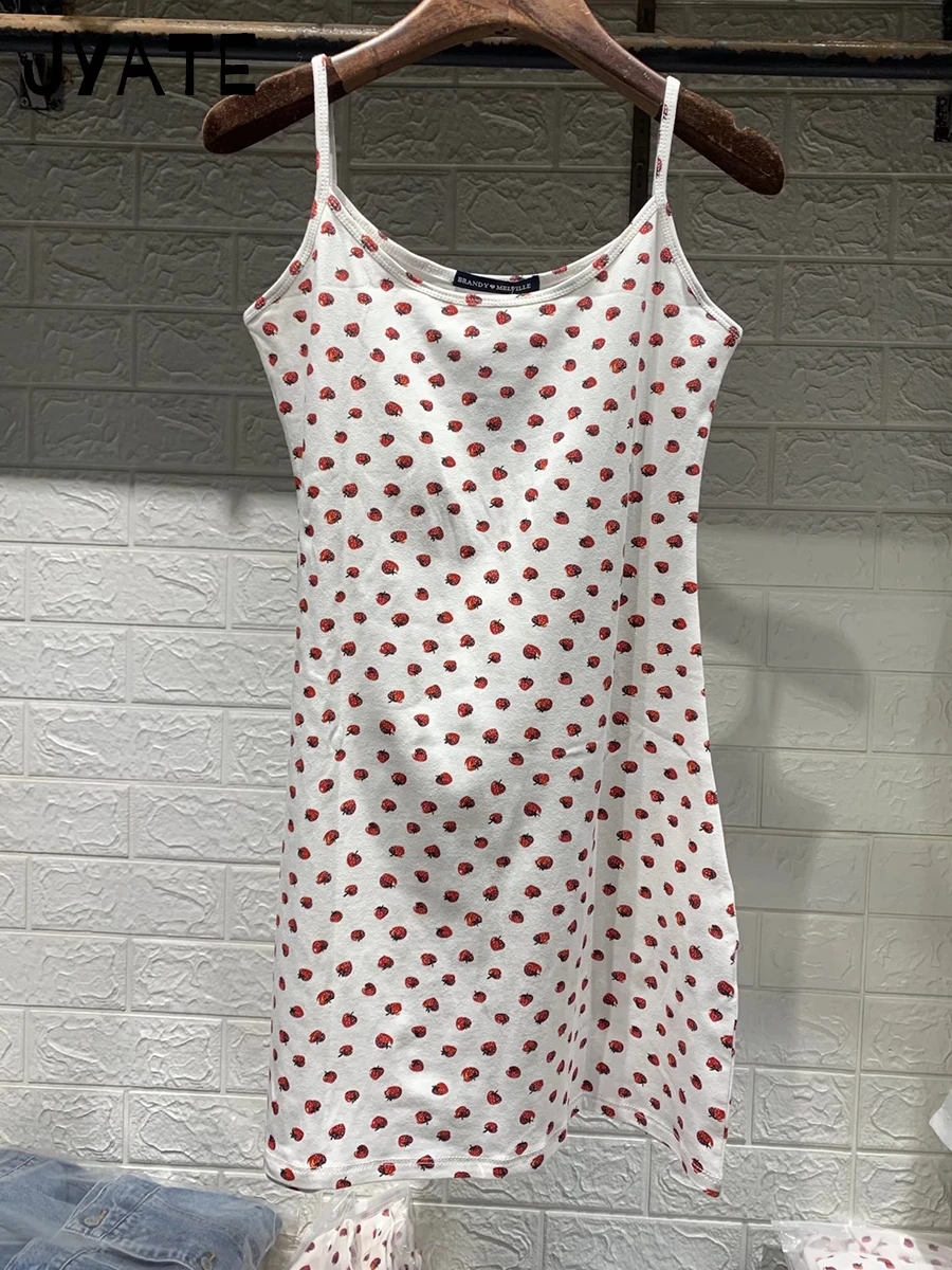 Mini abito sottile con stampa dolce fragola Donna Estate New Street Stile preppy Abiti senza maniche in cotone Abiti vintage chic carini