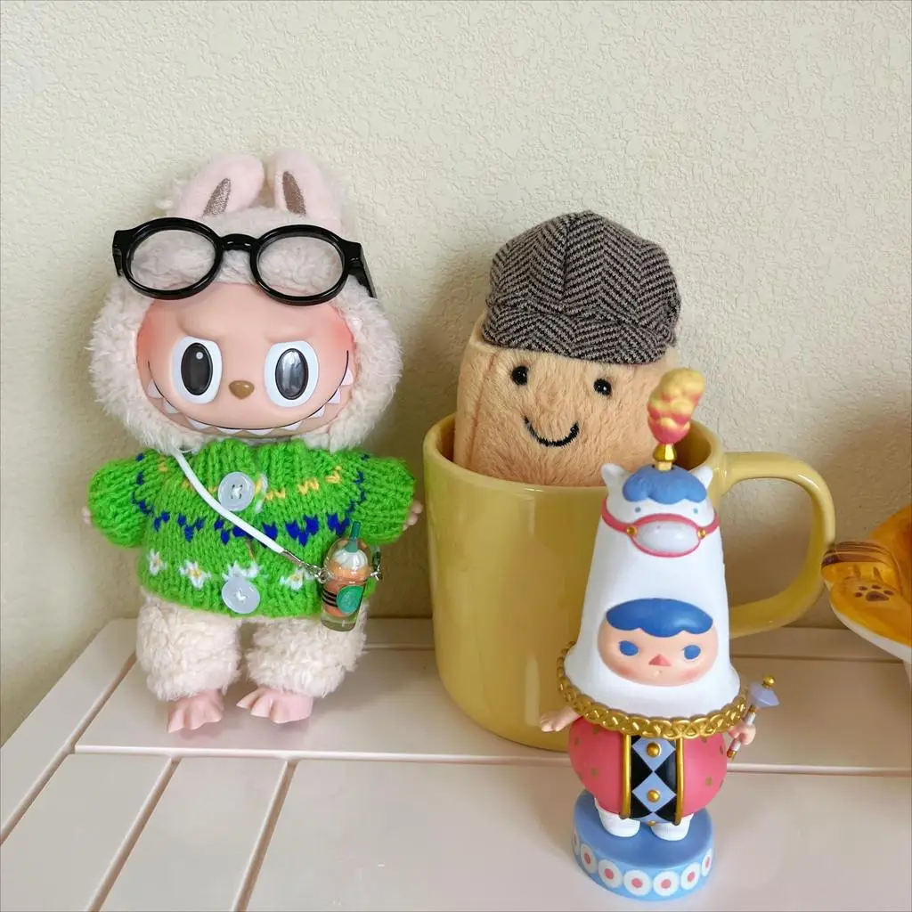 17cm Mini Doll'S Clothes Outfit Accessories For Labubu Idol  green sweater coffee satchel black frame glasses Clothing Gift