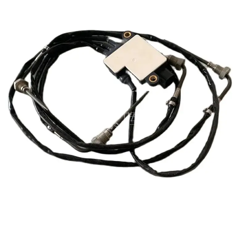 

SCR exhaust temperature sensor for Cummins Euro 6 engine 5572045-A061N678