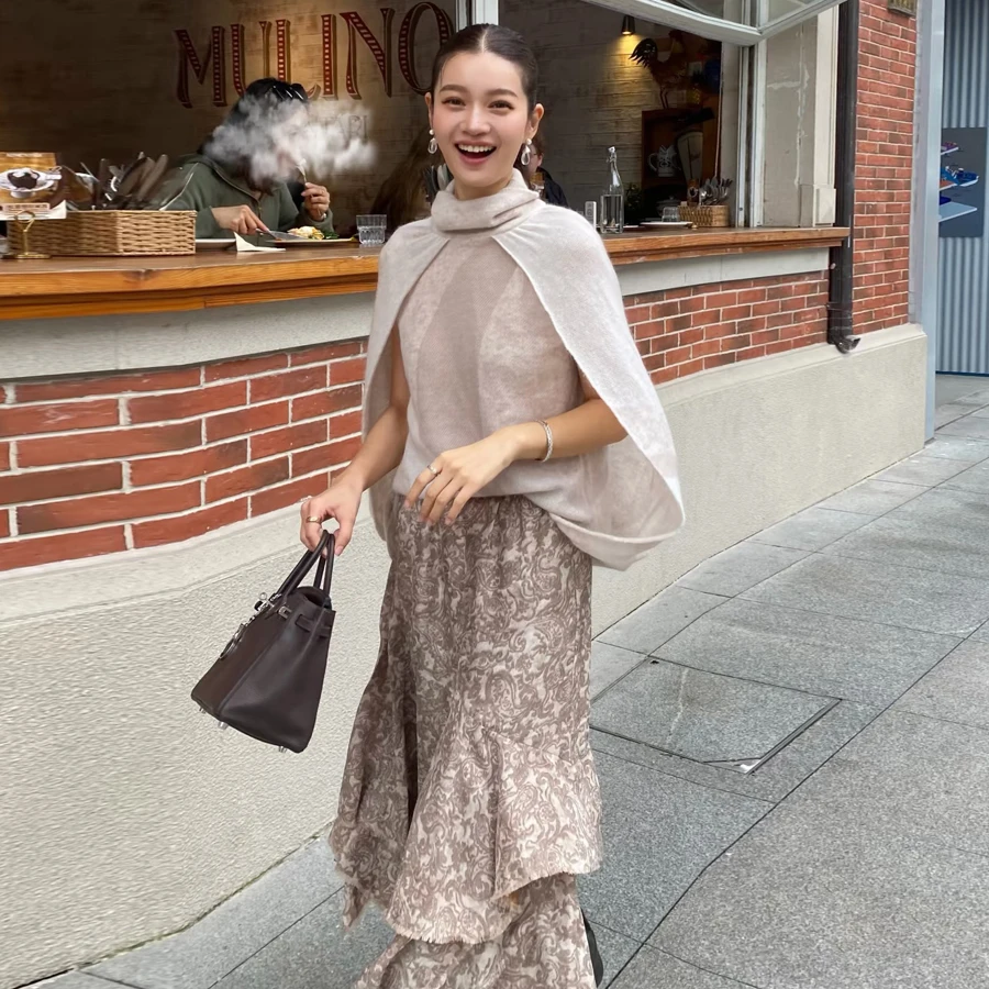 

Early Spring 26 Wool Camere High Collar Cowl Ne Vest Knitted Top with Irregular f Skirt Nut Flower Print Faion Set