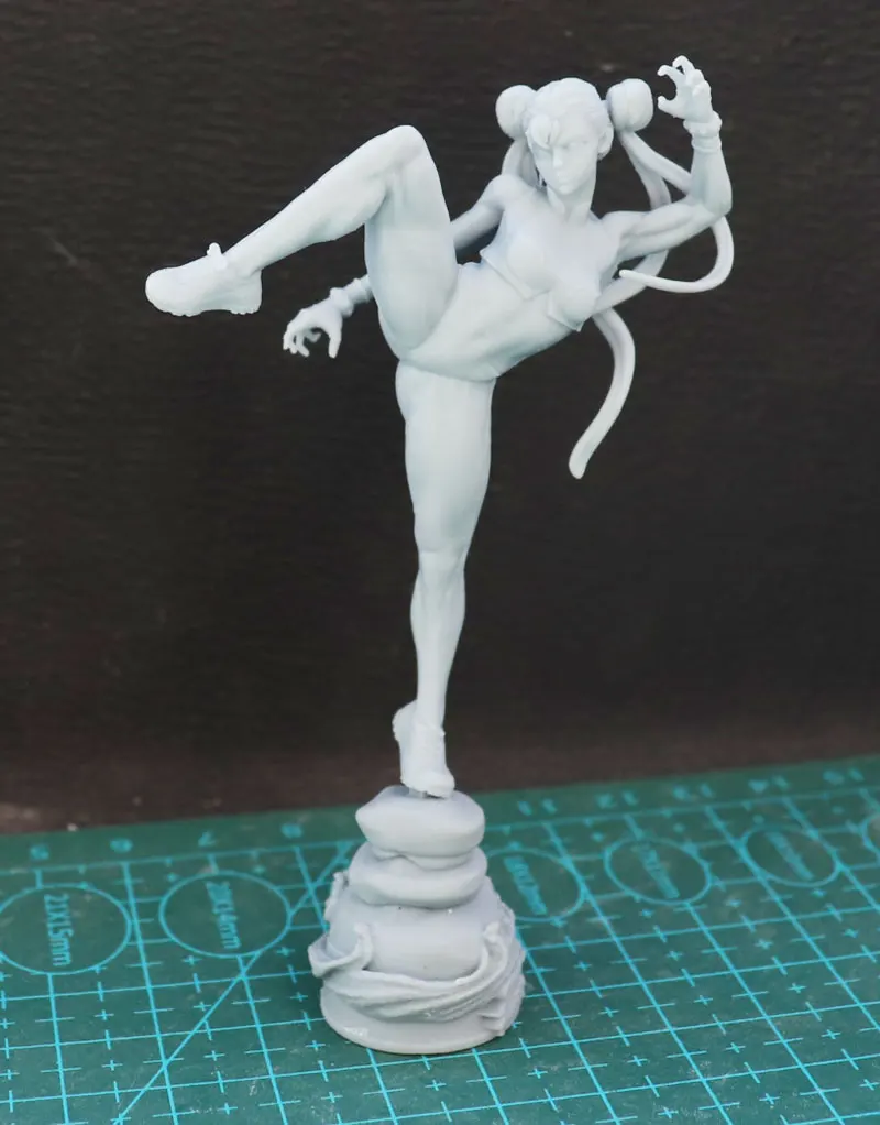 1/24 75mm 1/18 100mm Resin Model Fighter Girl Figure Unpainted No Color RW-917