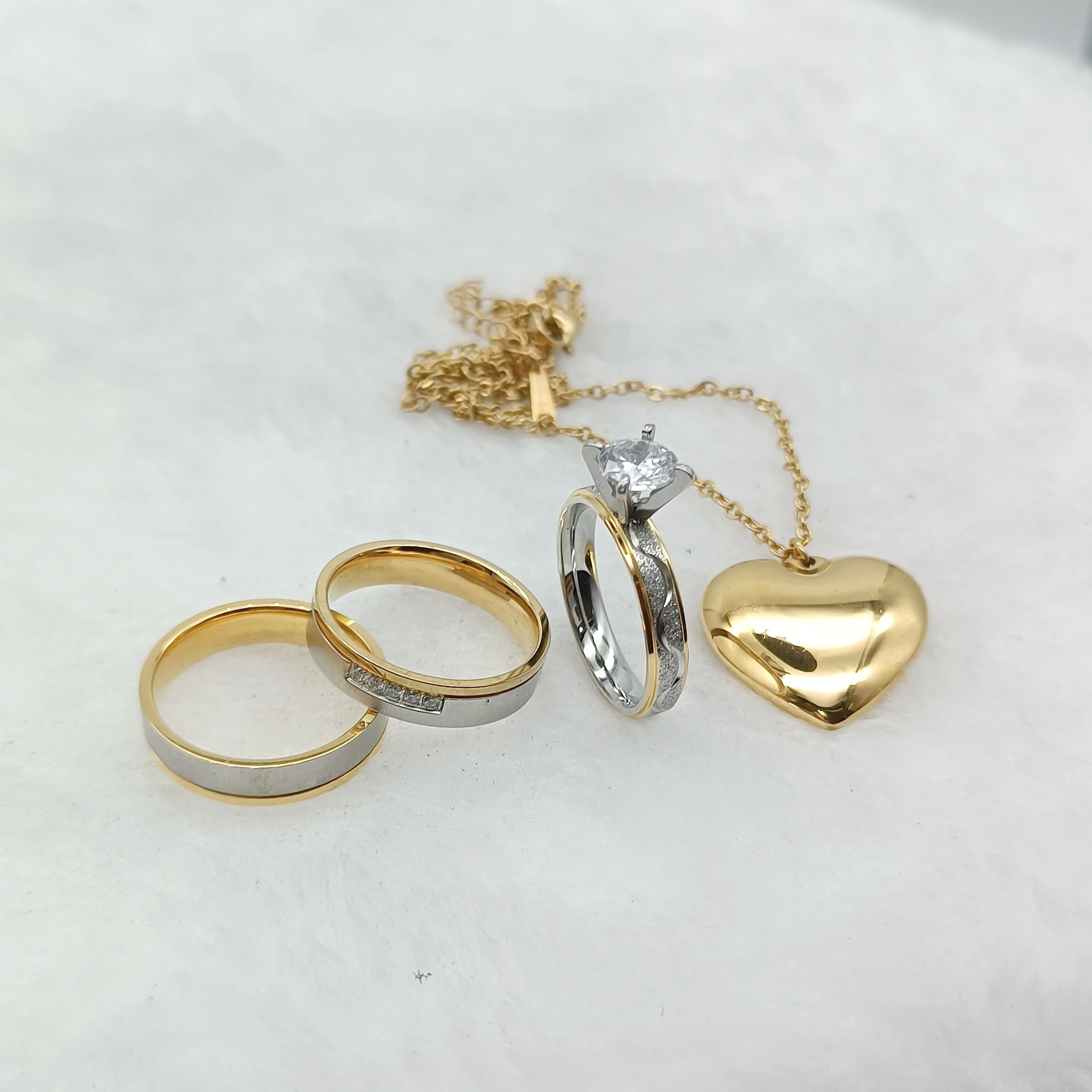 Sample Engagement Rings High Quality Lover's Couple Rings For Weddings Jewellery 14K Gold Plated Jewelry Dubai Bridal Sets Penda