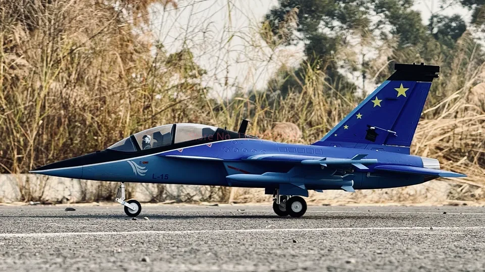 

Freewing 64 мм Culvert L-15/jl-10 Falcon Culvert Радиоуправляемый самолет-тренажер в сборе с фиксированным крылом Модель самолета Шасси