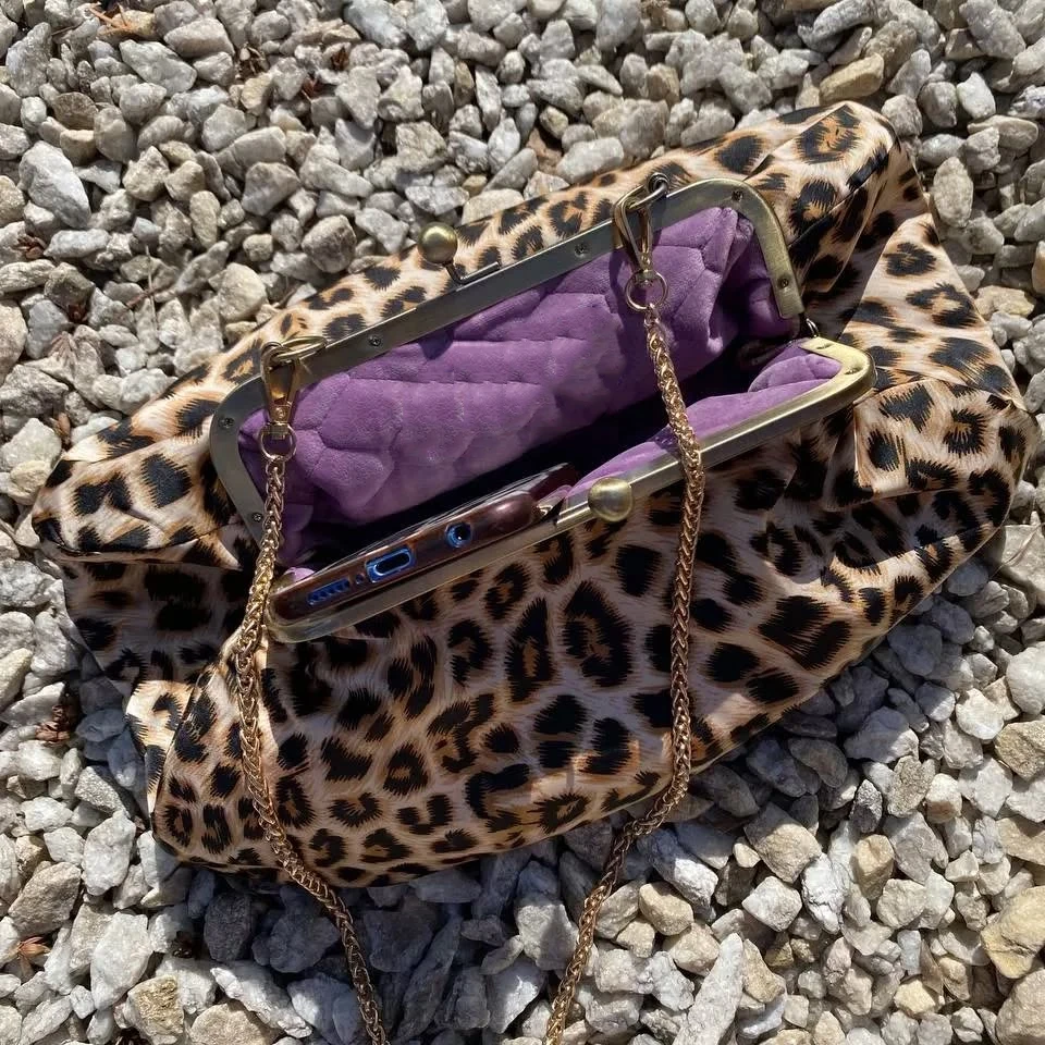 LOST IN VINTAG Leopard Chocolate Fabric Soft Smooth Owl Bag Balls Bronze  Kiss-lock Large Purse Clutch 32x17x12cm