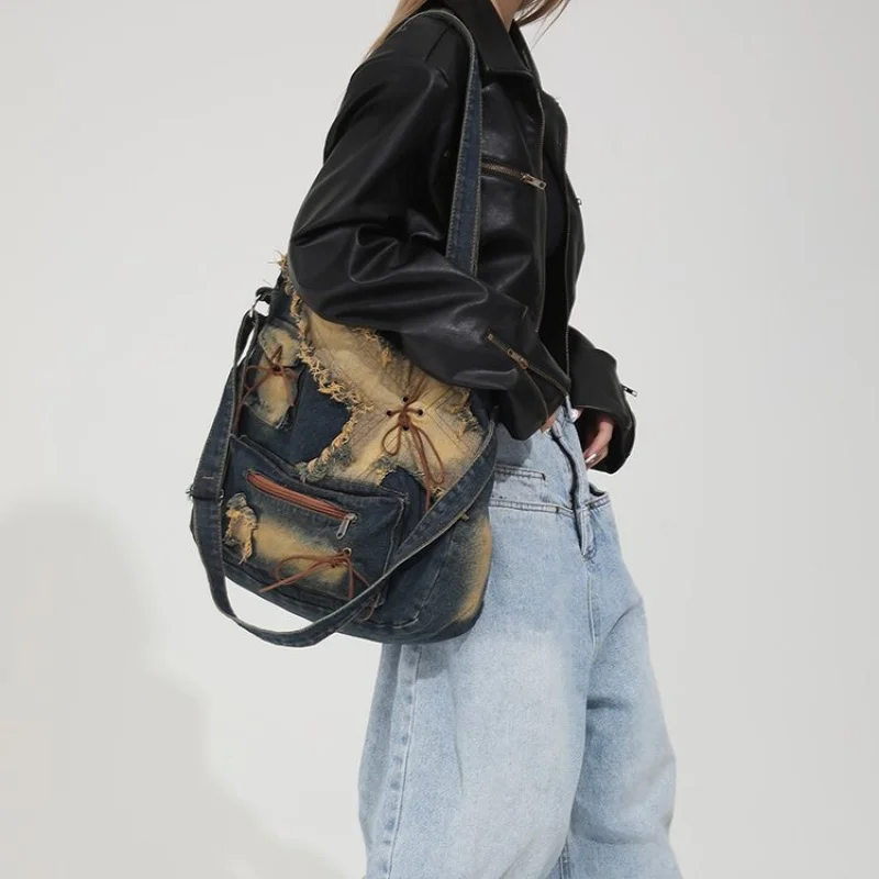 

Women's Trendy Leather Shoulder Bag Featuring Retro Vintage Look And Textured Surface Perfect For Weekend Shopping​