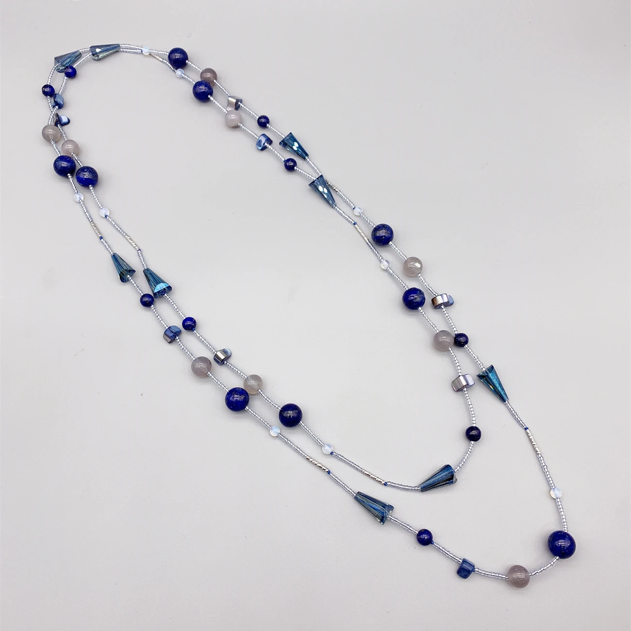 FoLisaUnique 4mm Moonstone Gray Agate Blue Lapis Necklace For Women Gift Trendy Jewelry Shell Pearls Long Necklace