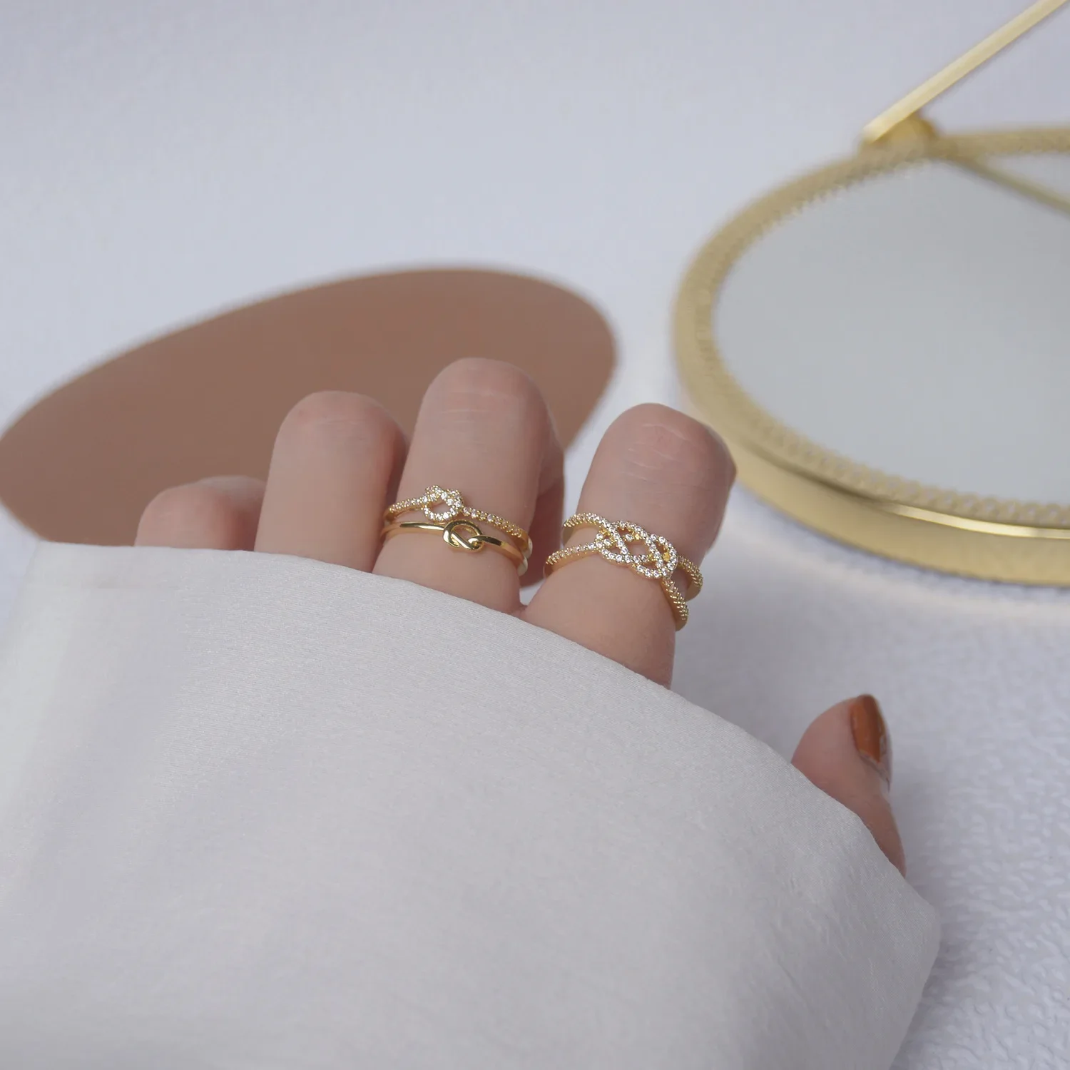 New Sight  Accessories Crystal Twist Adjustable Rings for Women Gift Unique Engagement Zirconia Rings Set