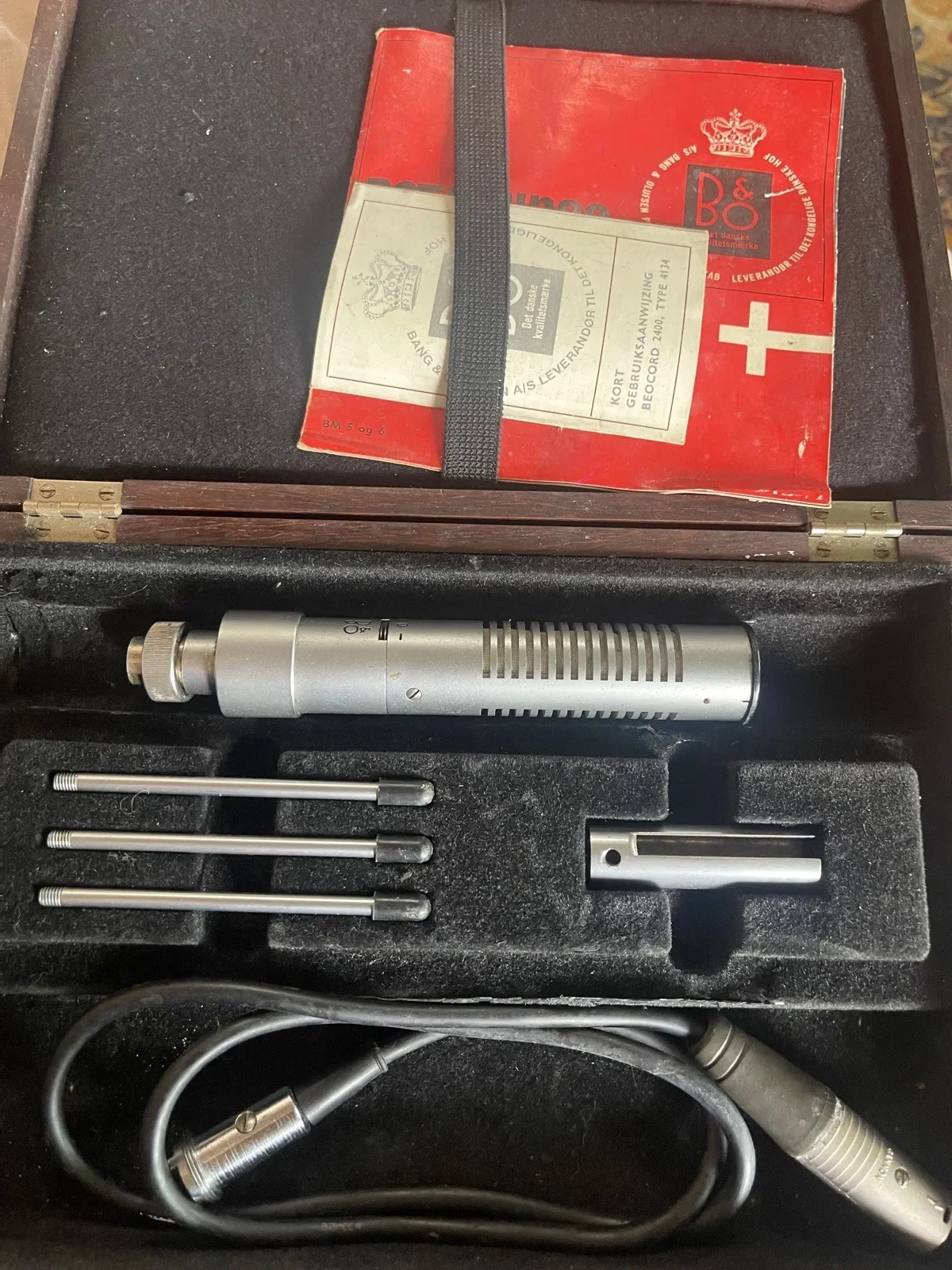 

Rare Vintage B&O Bang And Olufsen BM6 Ribbon Microphone With Original Case