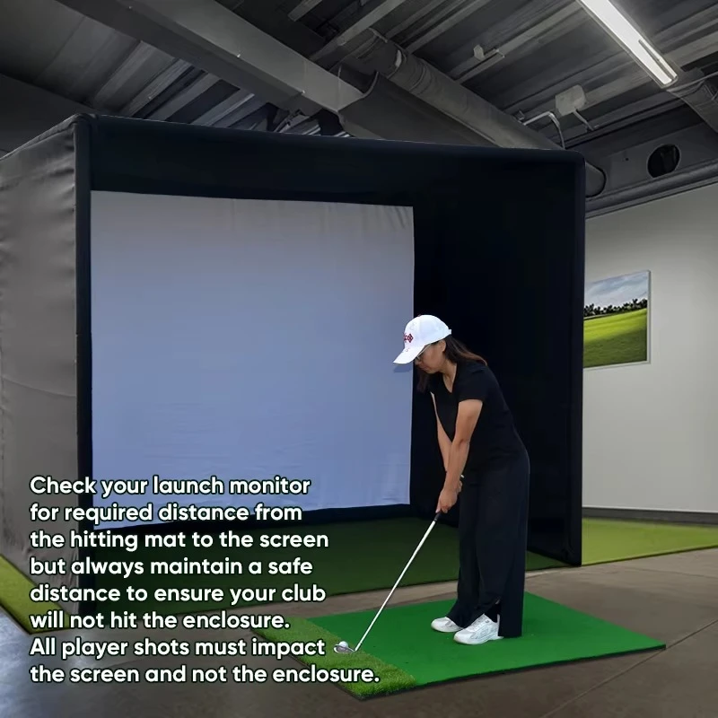 Tenda per simulatore di golf domestico con schermo di impatto HD Telaio in acciaio duro Custodia per simulatore di golf con logo di dimensioni personalizzate