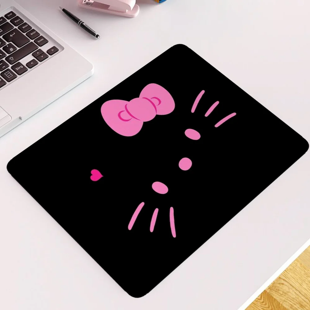 Custom Mouse Pad Anime Hello Kitty Pc Gamer Girl Small Computer Accessories Gaming Mouse Mat Game Mats Mousepad Company Desk Hot