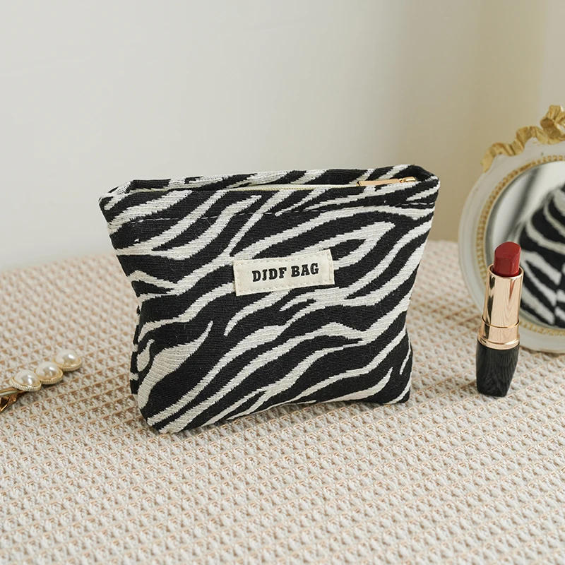 Women\'s Makeup Bag Zebra Print Small Canvas Item Cosmetics Storage Bag Portable Zipper Design Clutch Bag Commuter Coin Purse Ins