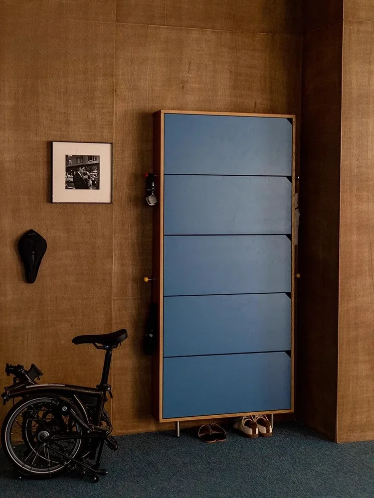 هلسنكي، خزانة الأحذية، طراز القرون الوسطى