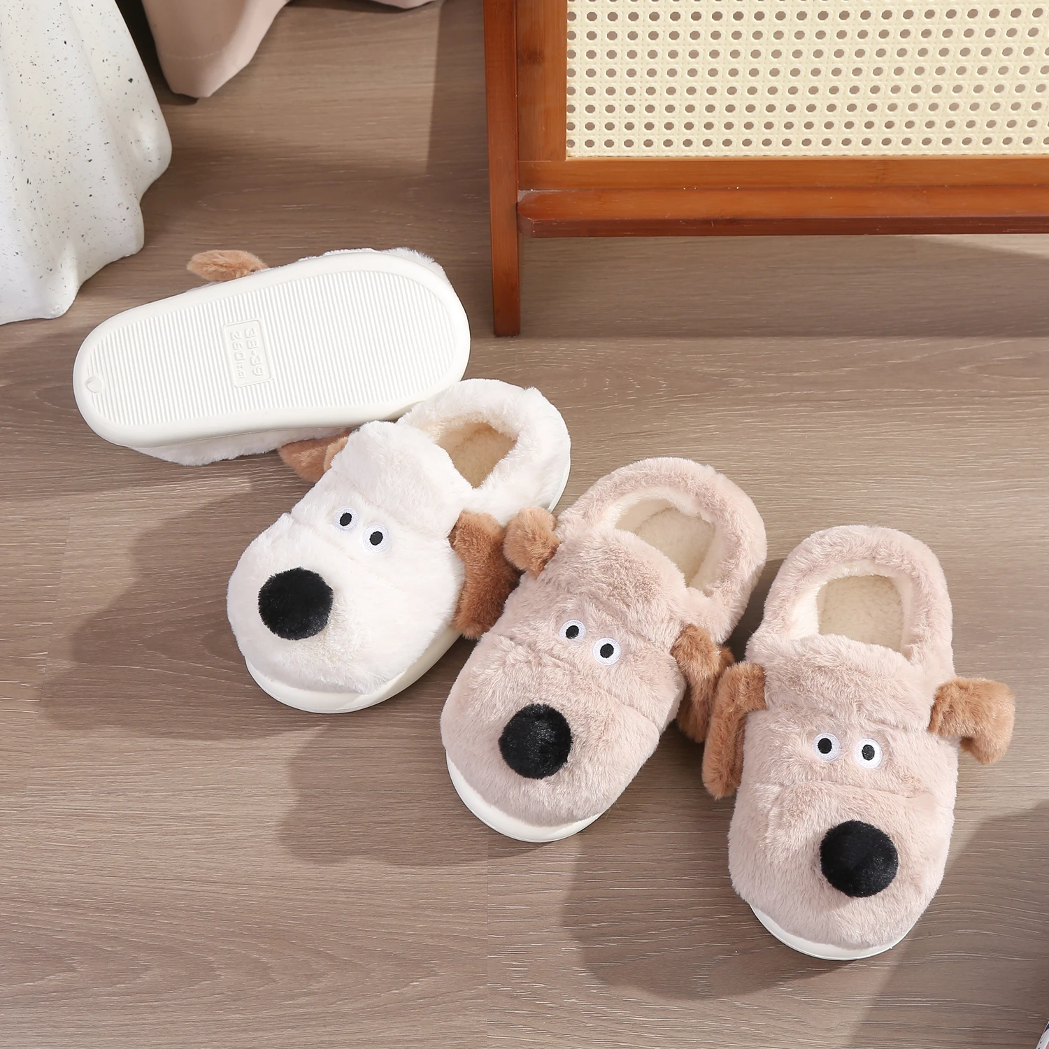 Winter Women Shoes Casual House Shoes For Men Outdoor Warm Cotton Shoes Couple Indoor Casual Plush Padded Slippers Female Shoes image 5
