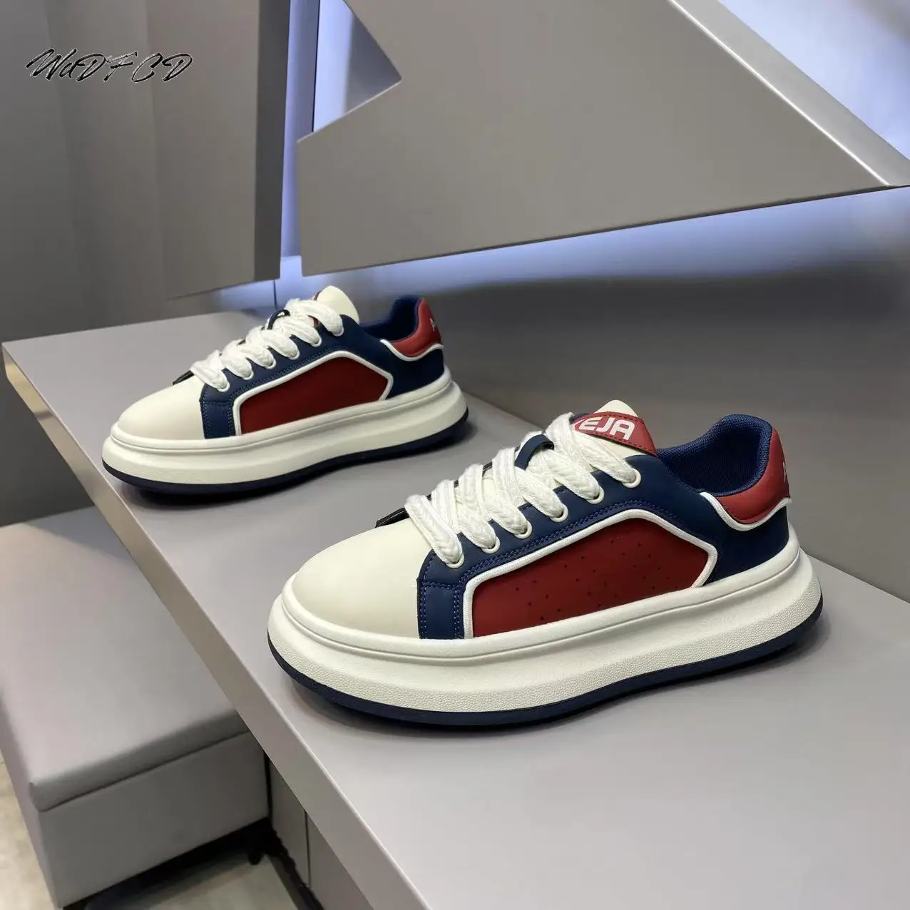 

Кроссовки, повседневные мужские дизайнерские легкие подходящие туфли для досок, модные кожаные дышащие кроссовки на плоской платформе с увеличенной высотой