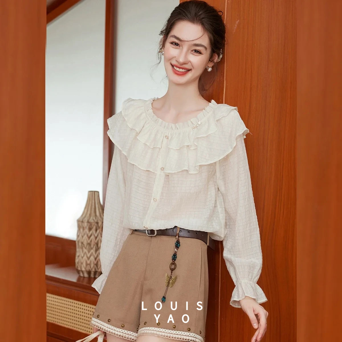 

LOUISYAO Retro Tiered Flounced Shirt 2025 Autumn Women Non Stretch Round Neck Long Sleeve Elegant Blouse Top