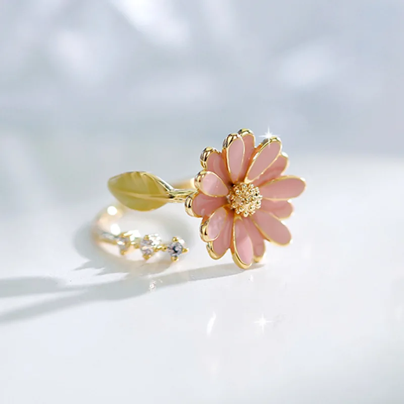 One Piece Fashion Exquisite Flower Chrysanthemum Daisy Plant Opening Leaf Copper Golden Colour Ring Woman Party Gift Daily