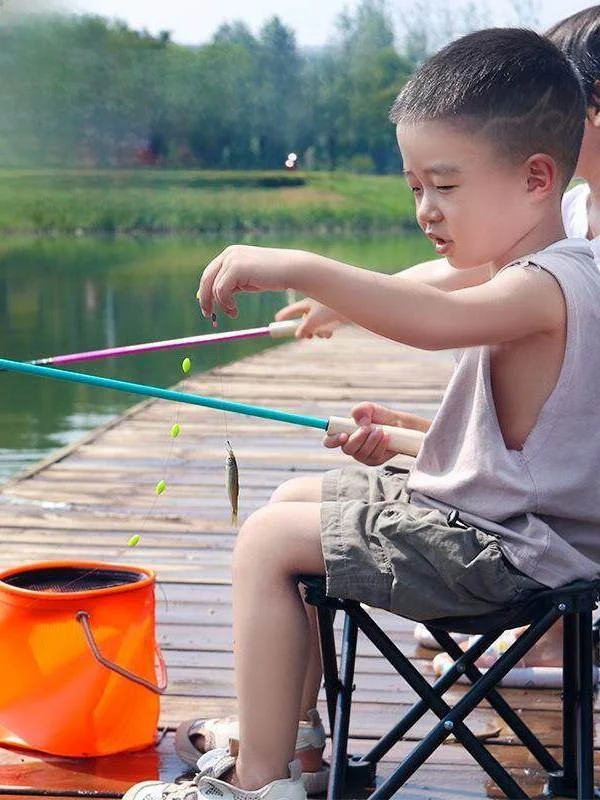 conjunto-de-vara-de-pesca-para-iniciantes-secao-curta-pesca-em-riachos-para-iscas-pequenas-vara-infantil-equipamento-para-acampamento-e-viagem-fibra-de-vidro-e-aco