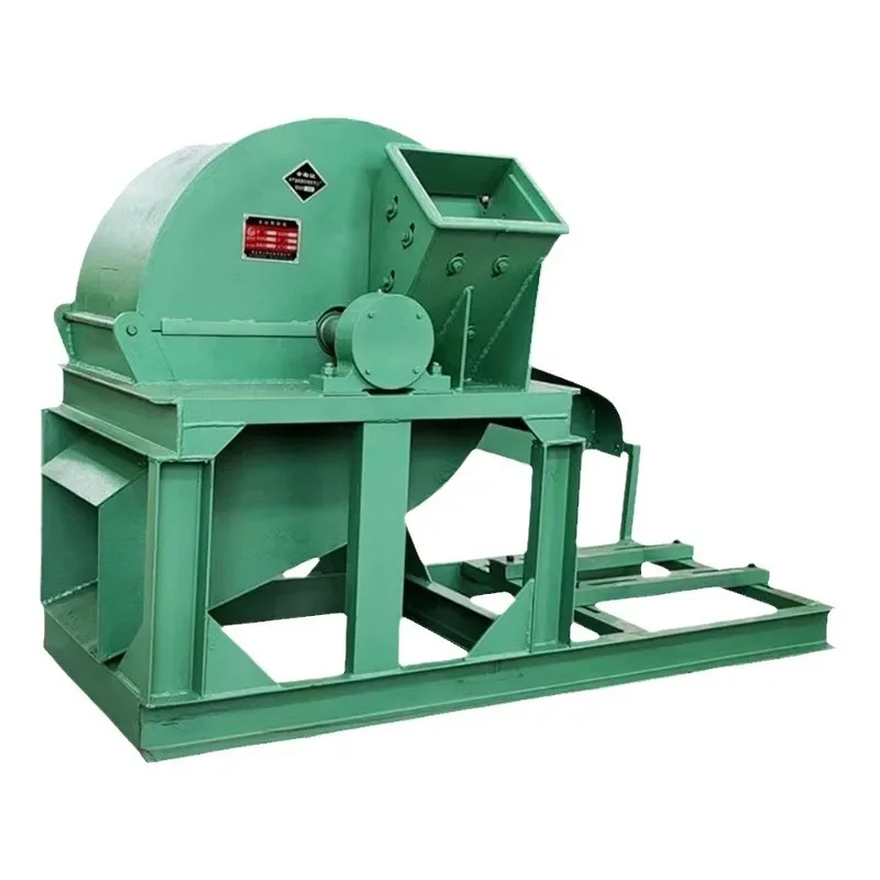 Mushroom fungus material sawdust crusher, edible fungus breeding sawdust crushing equipment