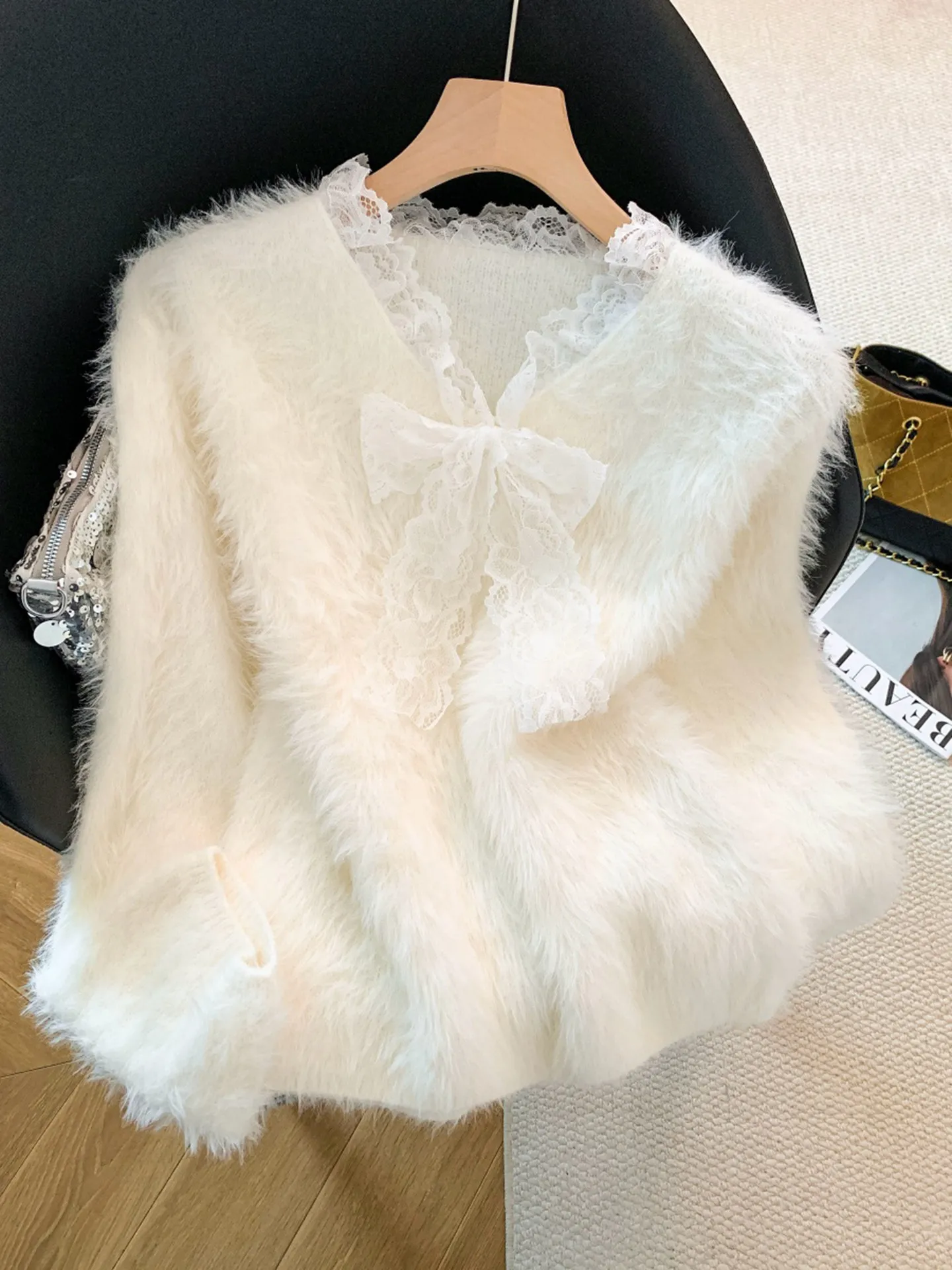 

Женская зимняя теплая кофта с кружевным узором и узлами, пушистый топ из мягкого хлопка с длинным рукавом и V-образным вырезом